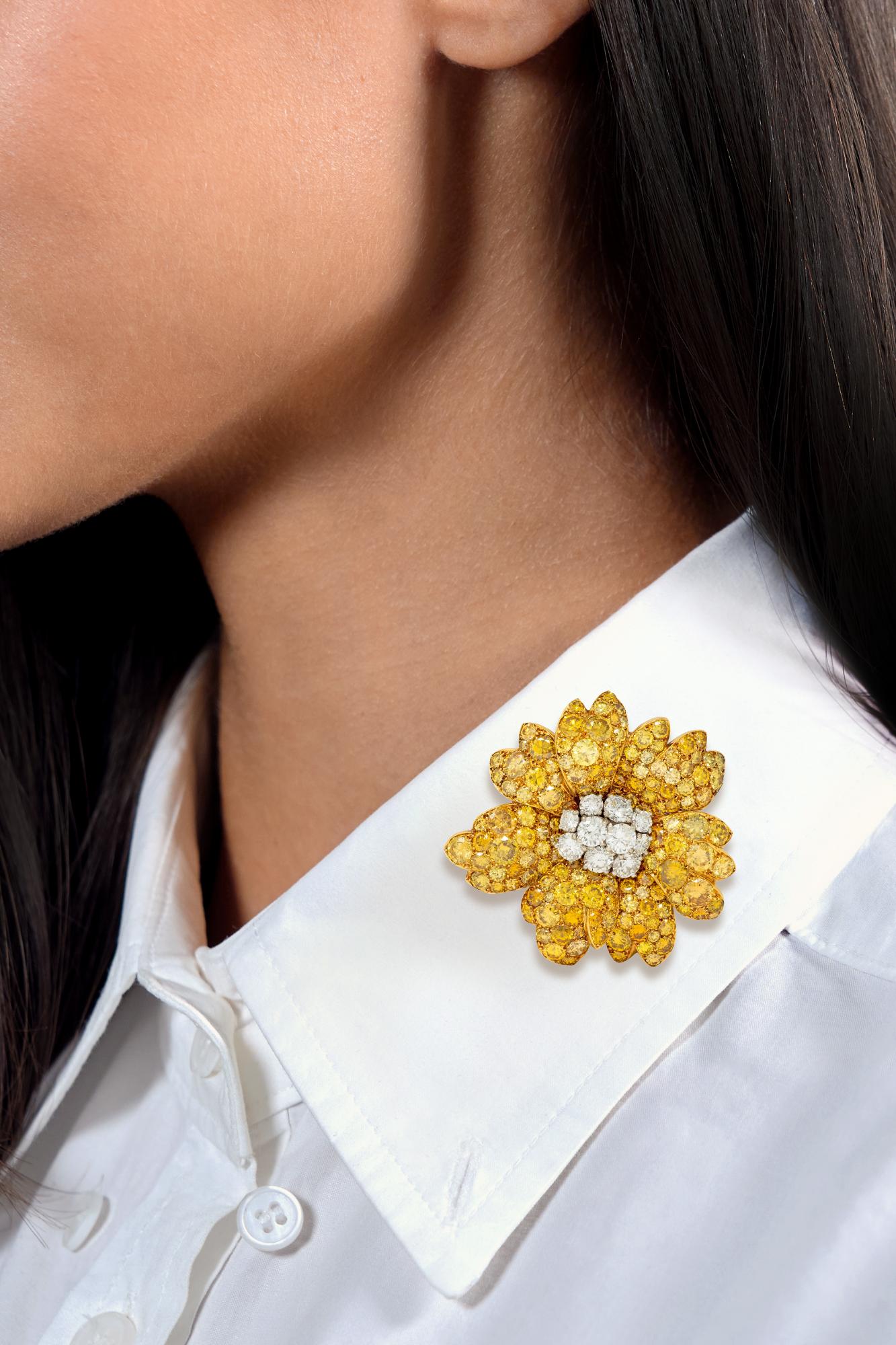 Van Cleef & Arpels French Diamond 18K Gold Vintage Flower Brooch & Earrings