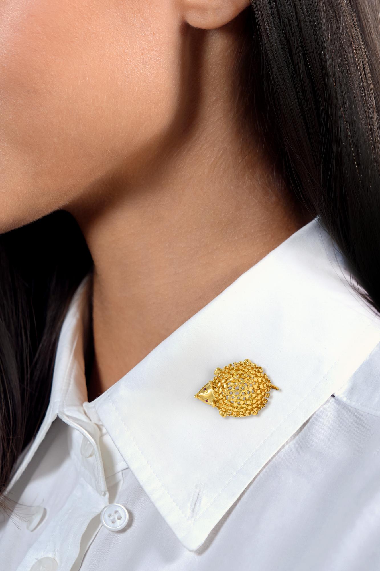 Schlumberger Tiffany & Co. 1980's Ruby 18K Yellow Gold Vintage Hedgehog Brooch