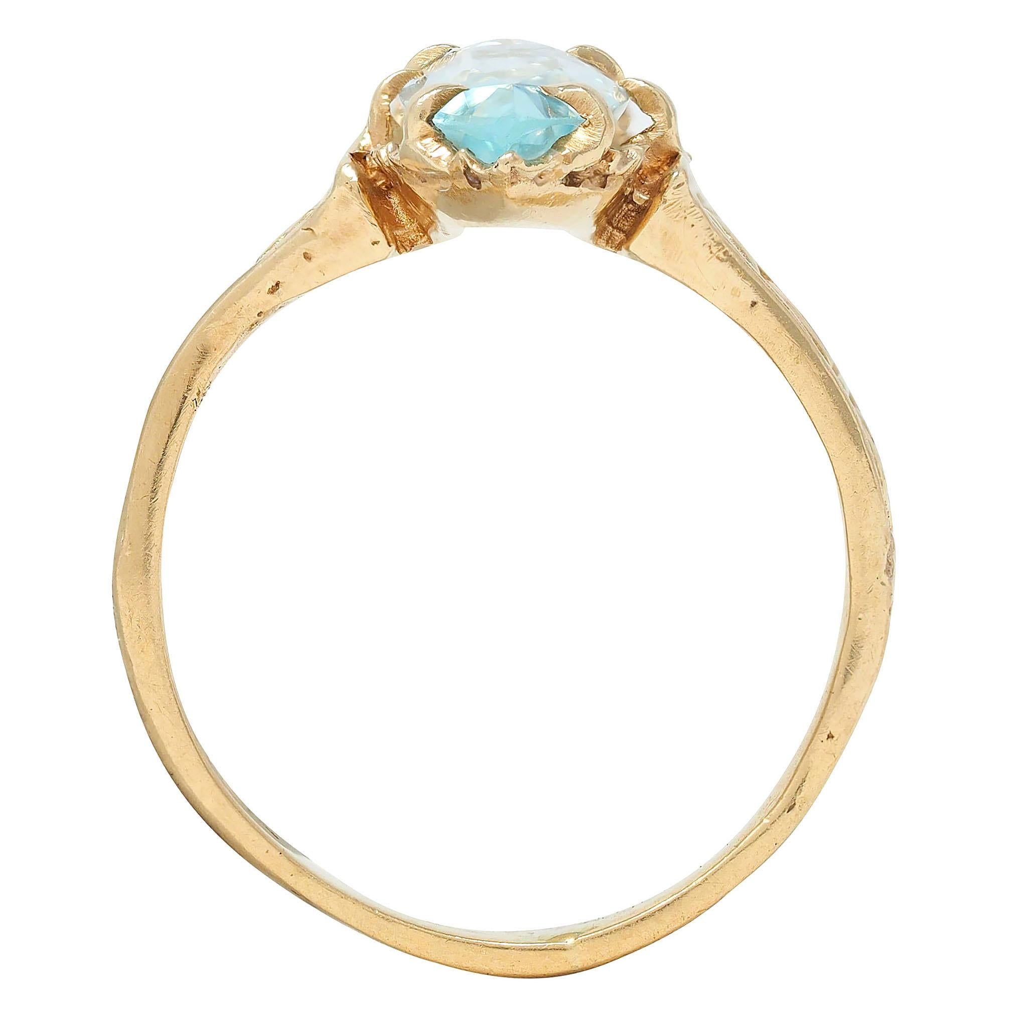 Art Deco Aquamarine 14 Karat Yellow Gold Antique Arrow Navette Dinner Ring