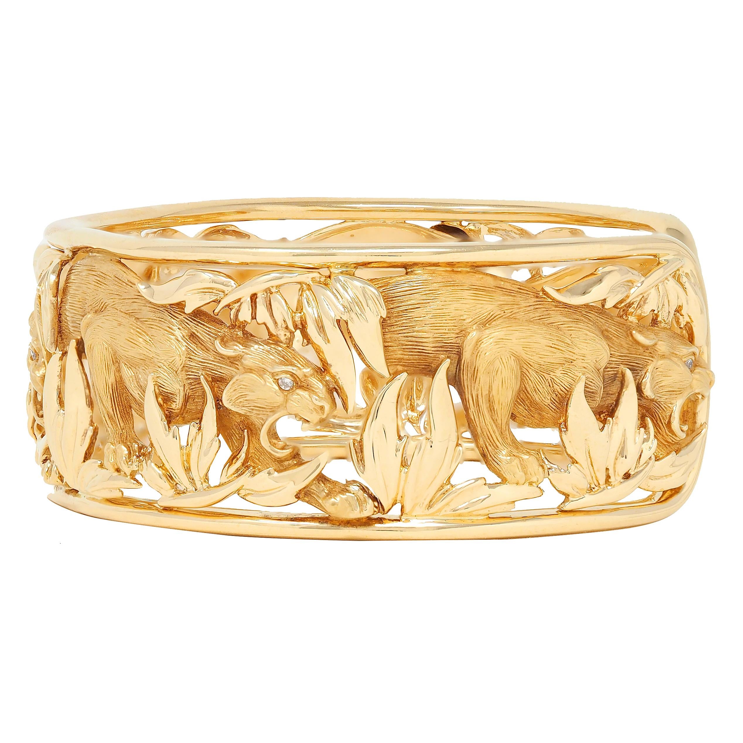 Carrera y Carrera Diamond 18 Karat Yellow Gold Panther Animal Cuff Bracelet