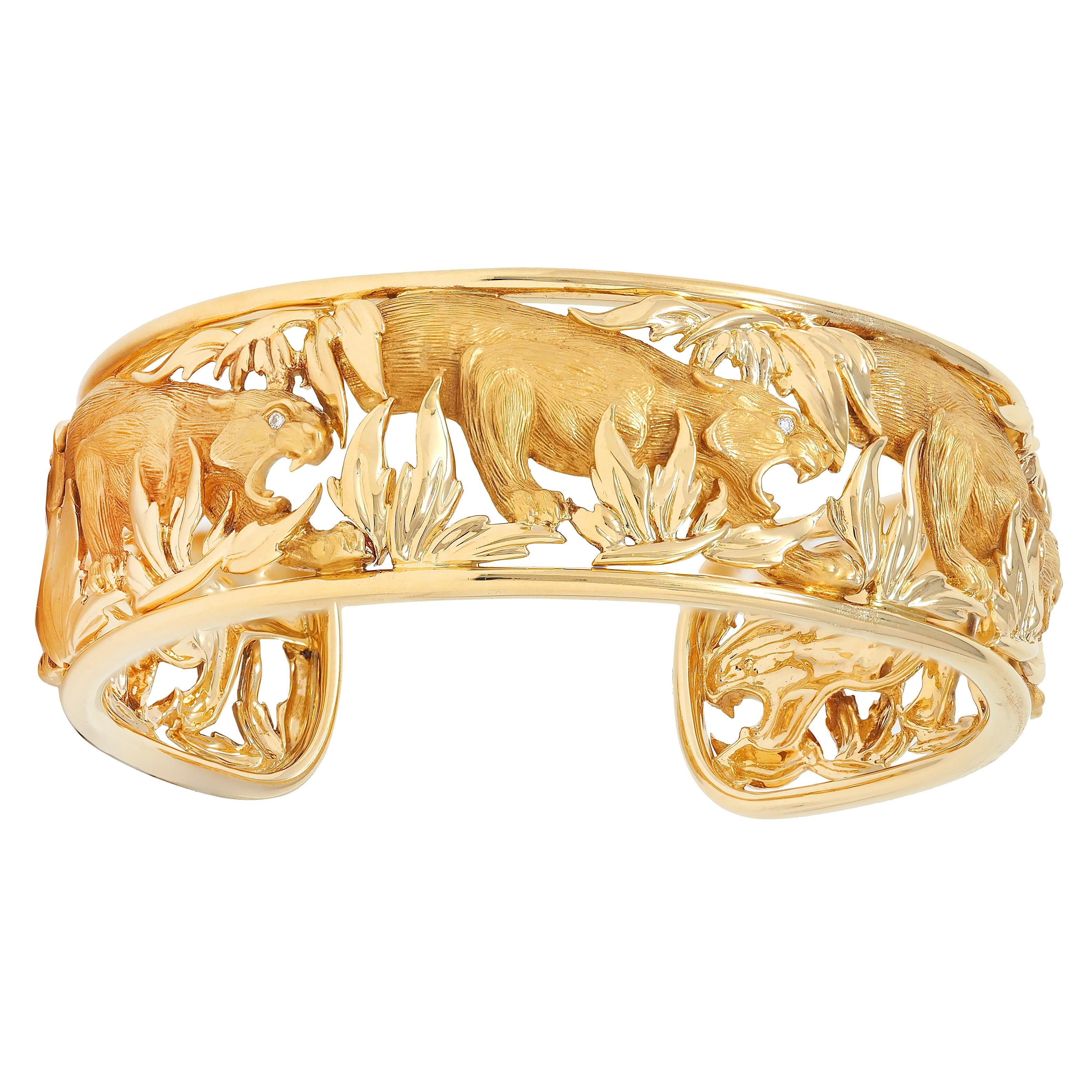 Carrera y Carrera Diamond 18 Karat Yellow Gold Panther Animal Cuff Bracelet