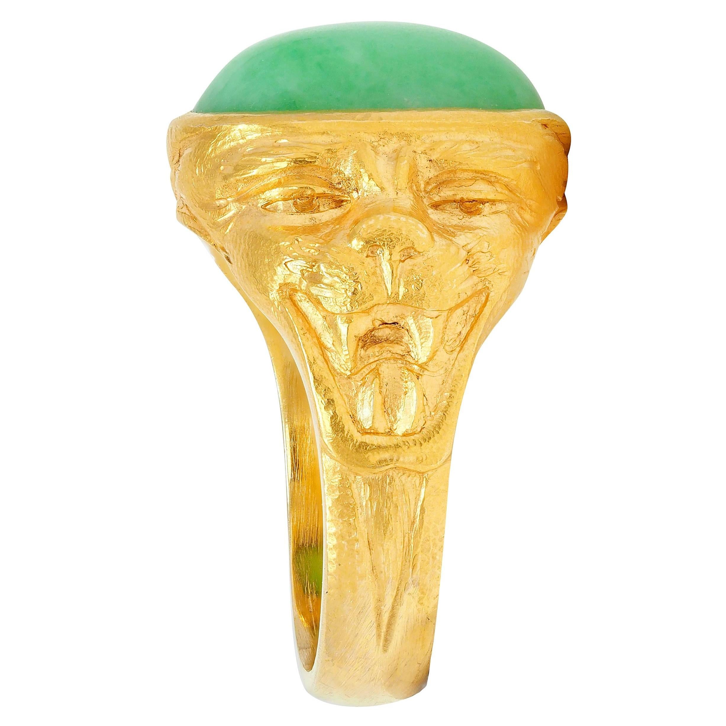 Art Nouveau Jade 18 Karat Yellow Gold Antique Unisex Cat Ring