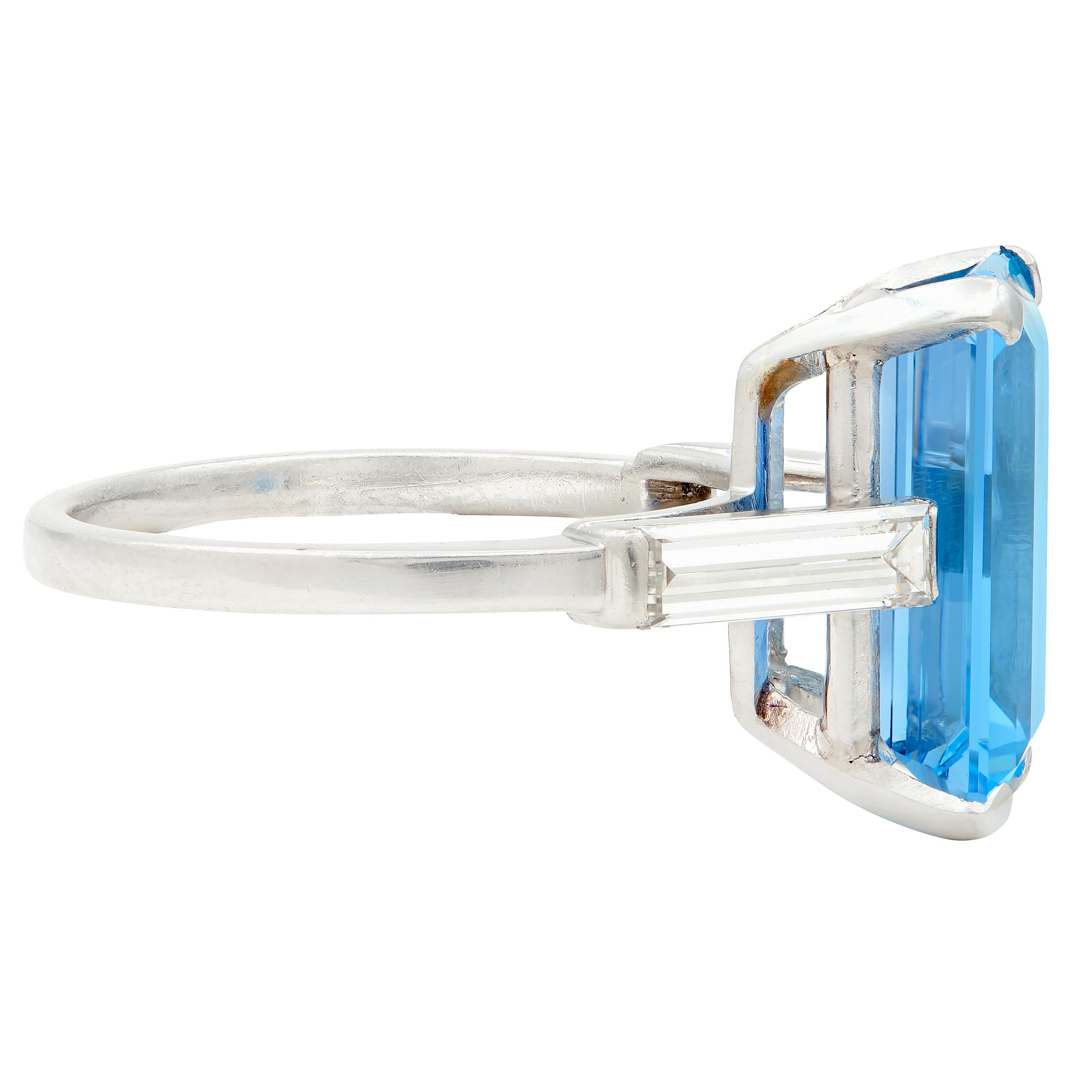 Mid-Century 5.25 CTW Aquamarine Diamond Platinum Vintage Cocktail Ring