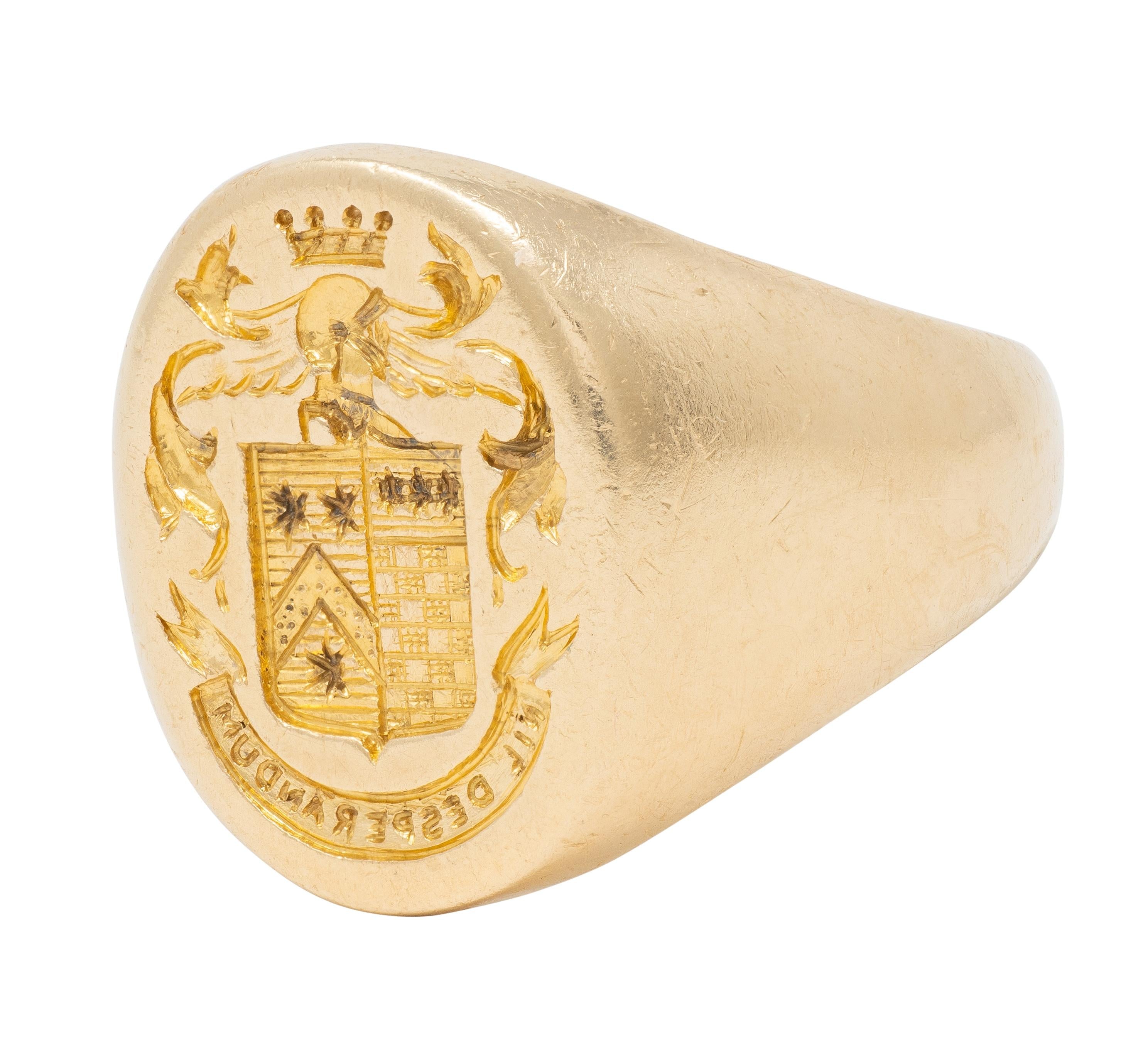 Tiffany & Co Edwardian 14K Yellow Gold Antique Unisex Heraldic Crest Signet Ring