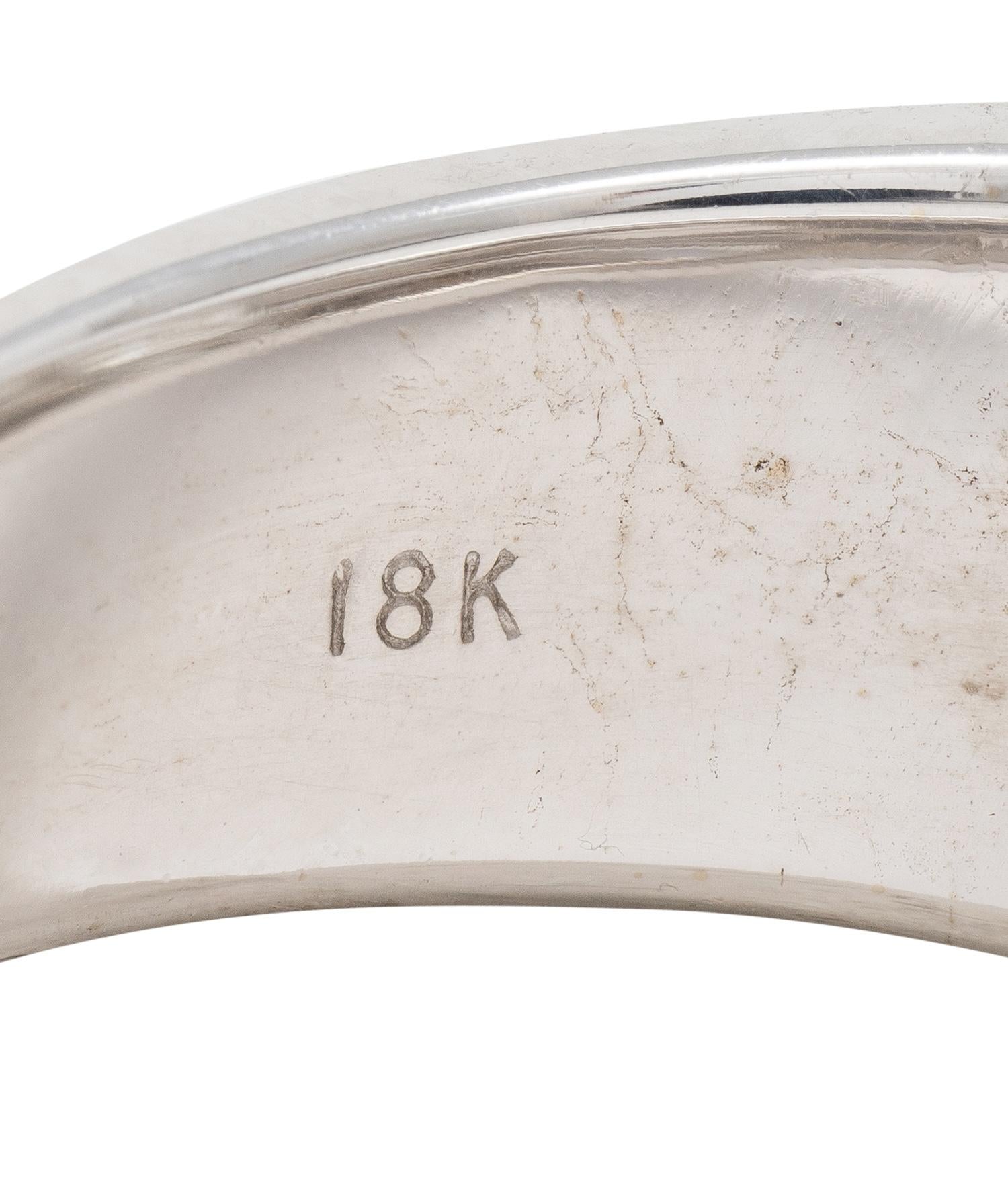 Contemporary 2.11 CTW Asscher Cut Diamond 18K Gold Solitaire Unisex Ring GIA