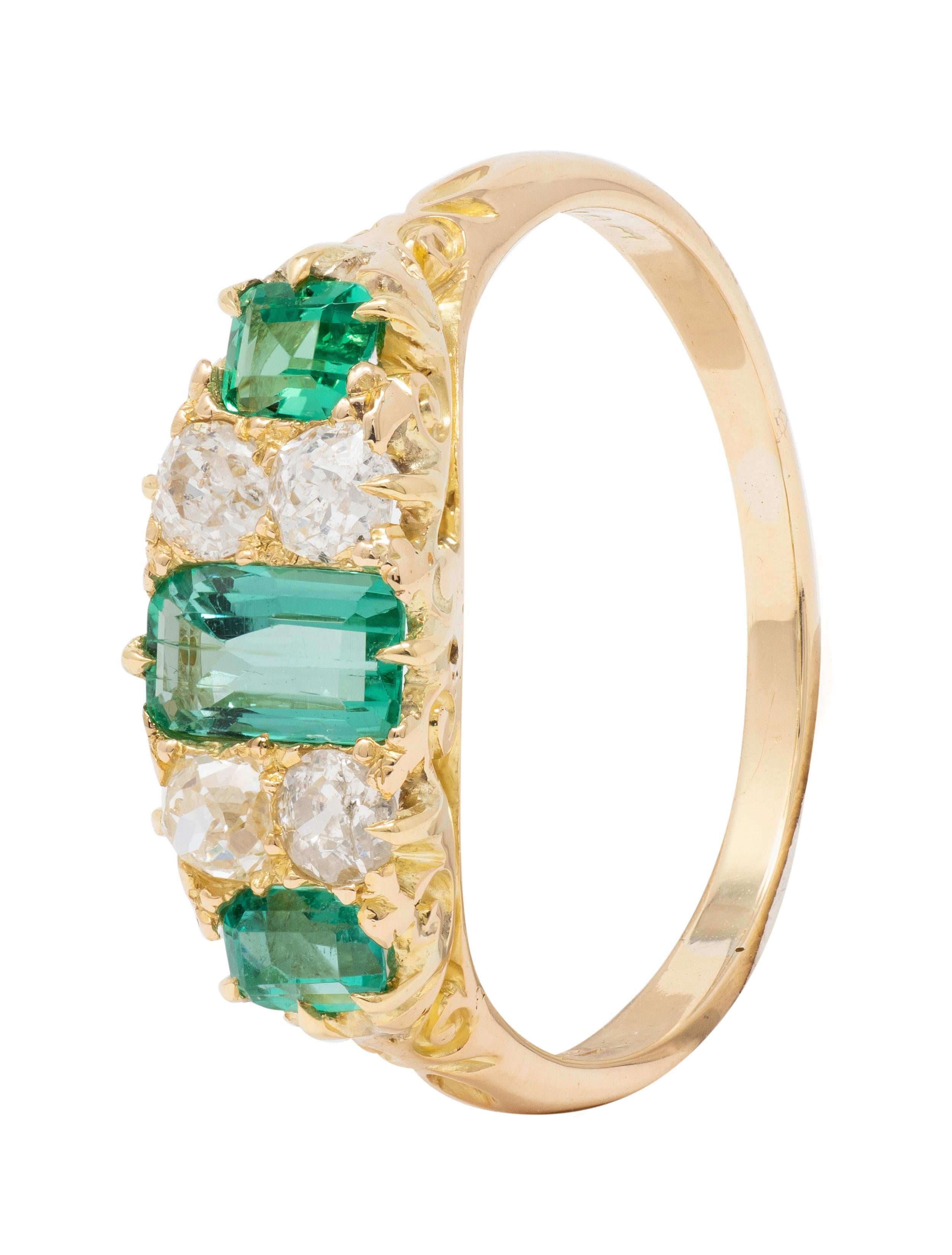 Victorian 1.16 CTW Emerald Diamond 18 Karat Yellow Gold Antique Scroll Band Ring