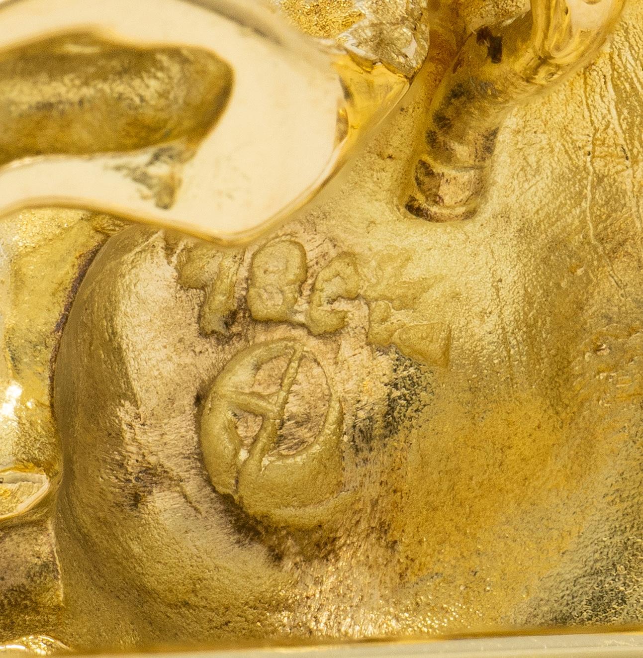 2000's Pearl Diamond 18 Karat Yellow Gold Octopus Pendant Brooch