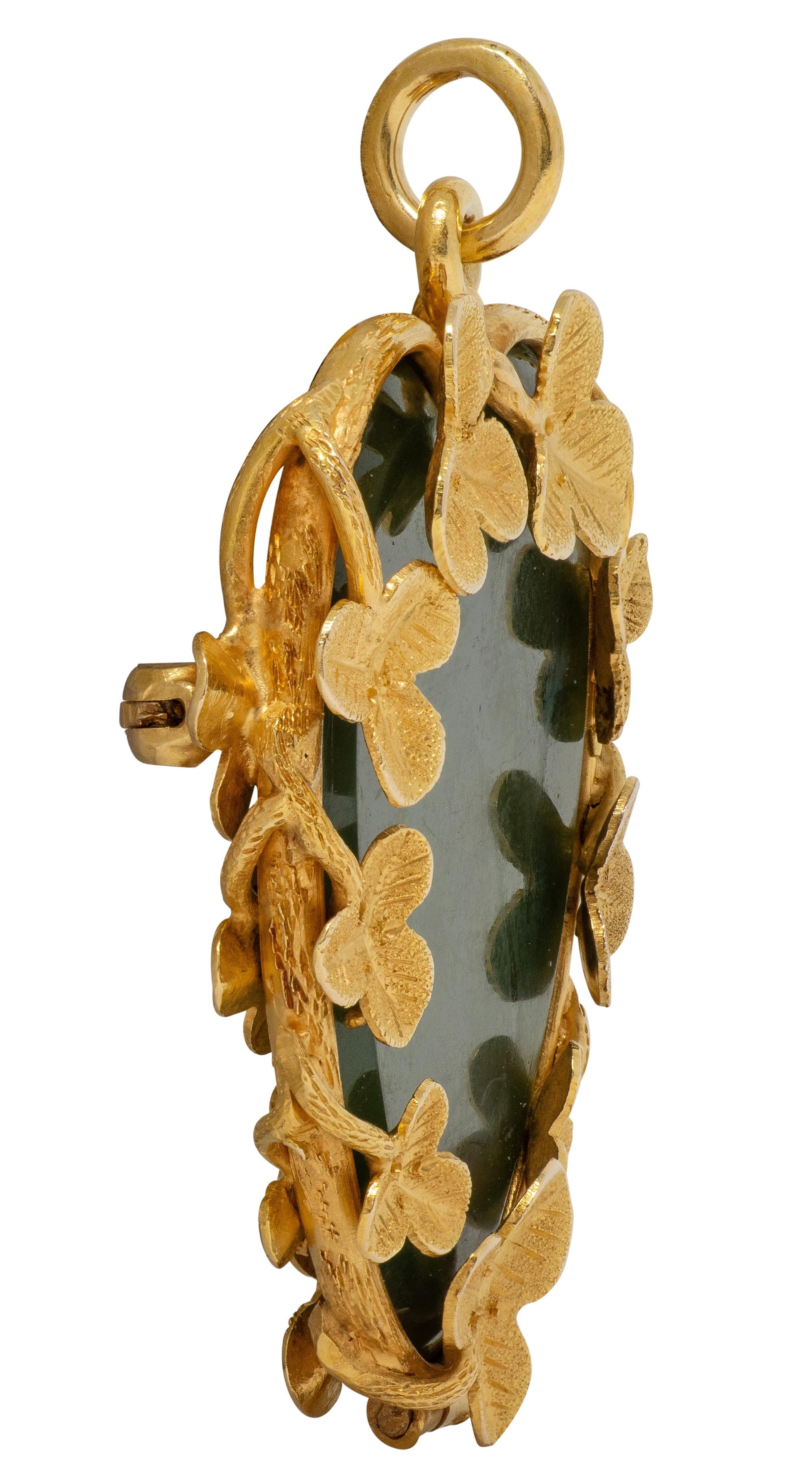 Art Nouveau Green Agate 18 Karat Yellow Gold Antique Clover Heart Pendant Brooch