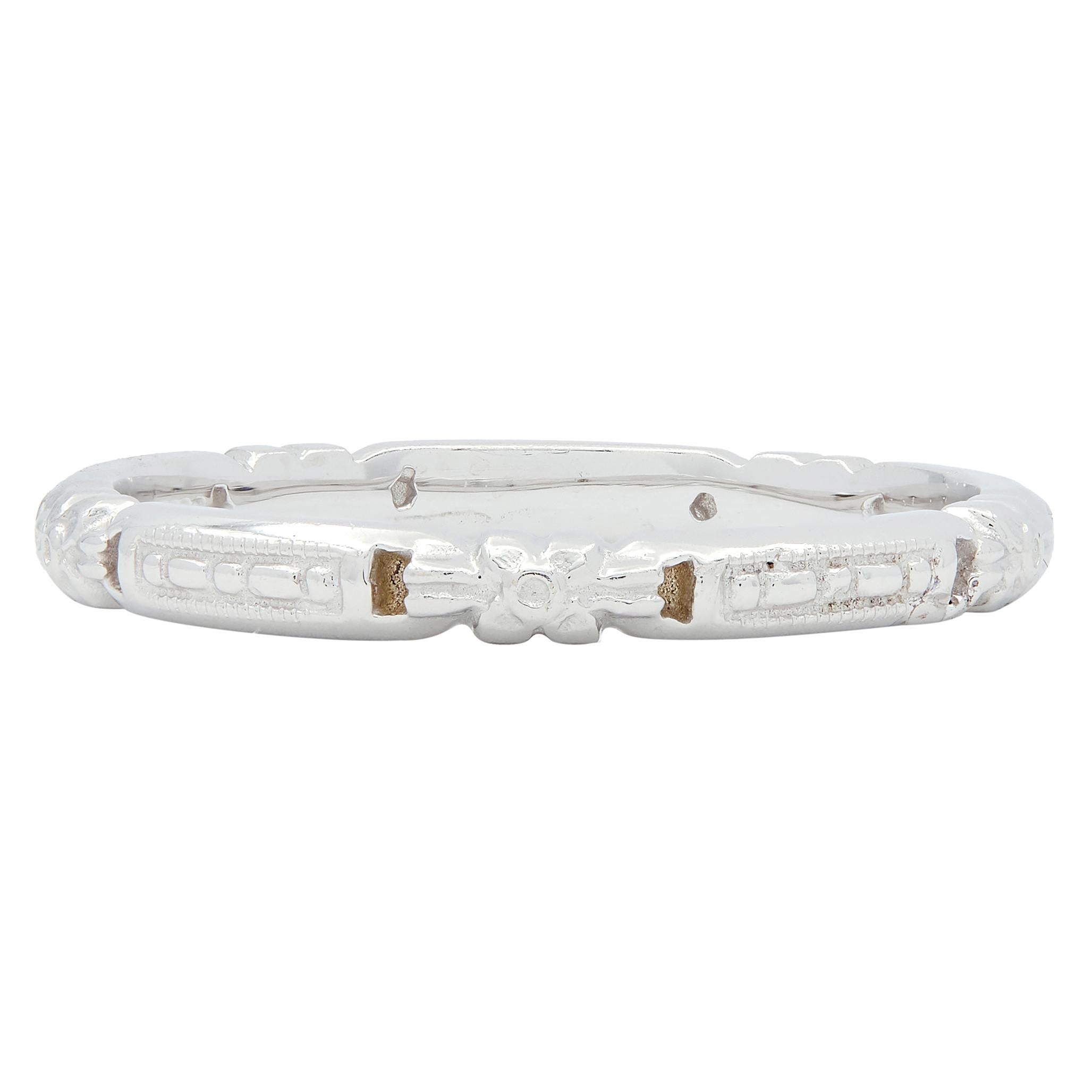 Art Deco 18 Karat White Gold Orange Blossom Buckle Wedding Band Ring