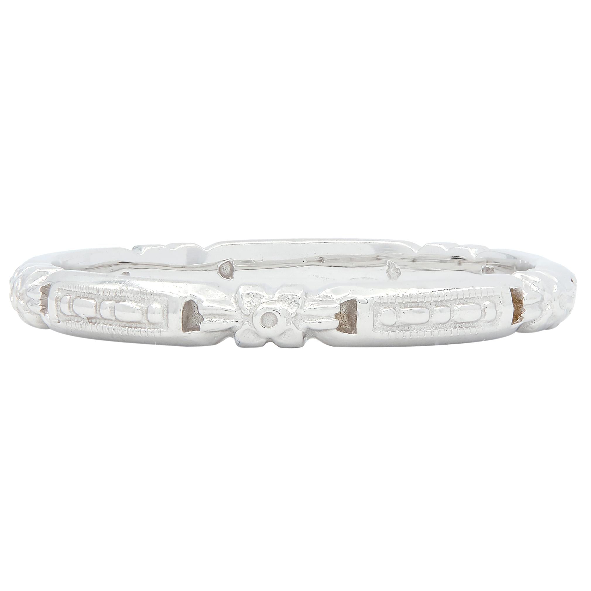 Art Deco 18 Karat White Gold Orange Blossom Buckle Wedding Band Ring
