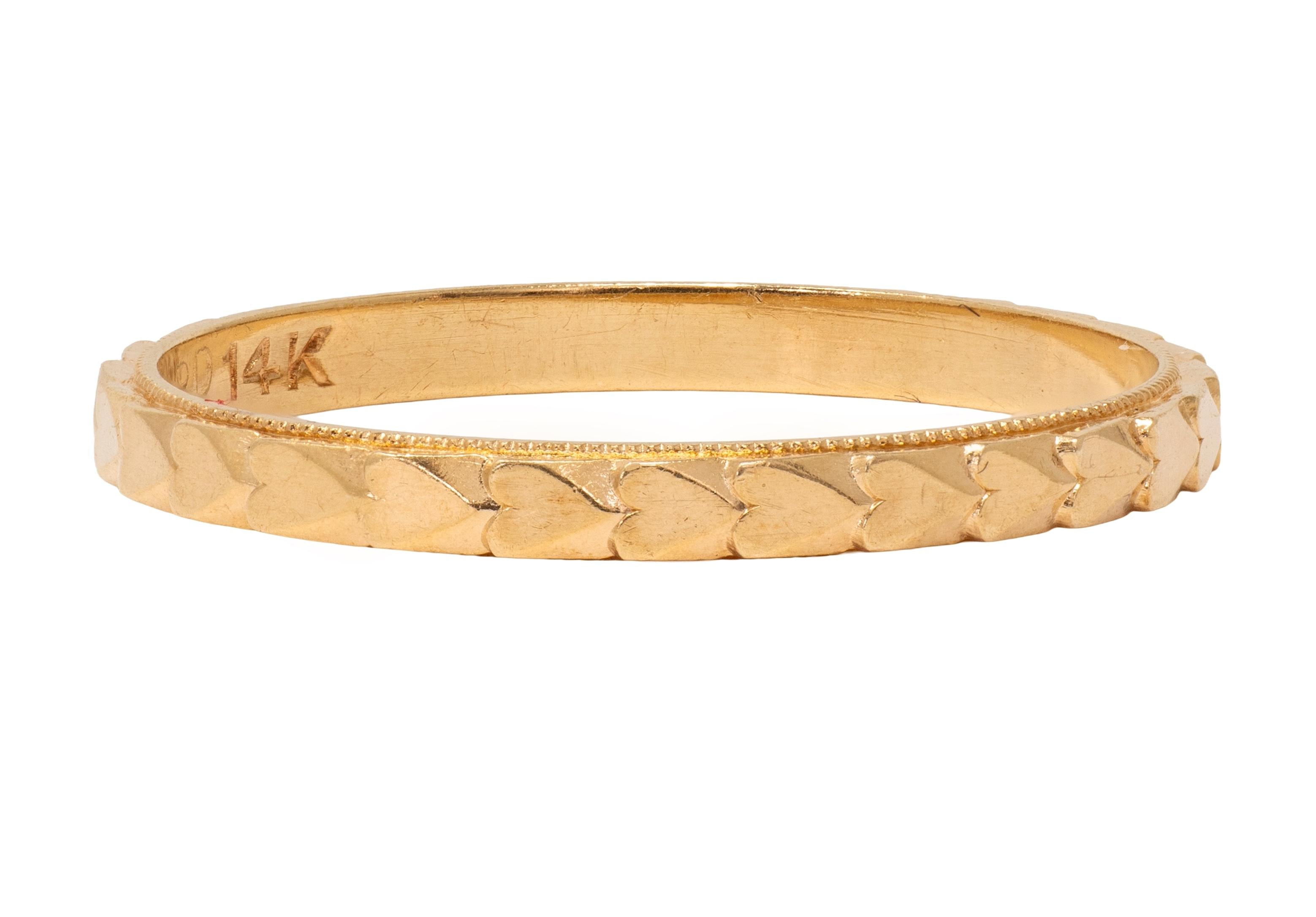 Retro 14 Karat Yellow Gold Vintage Heart Wedding Band Ring