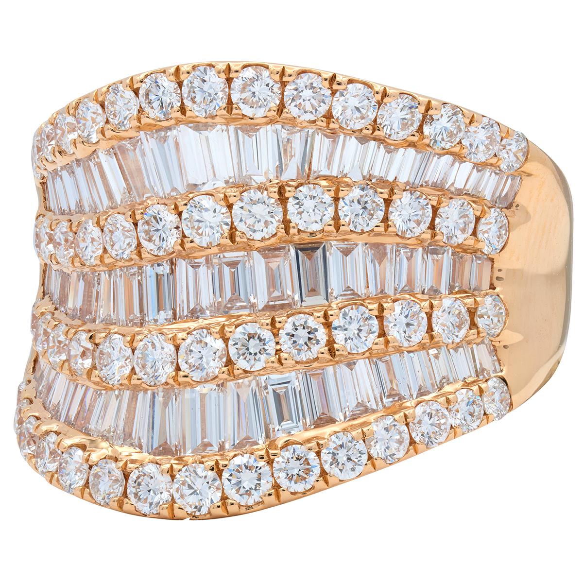 Contemporary 3.50 CTW Diamond 18 Karat Rose Gold Seven Row Wavy Band Ring
