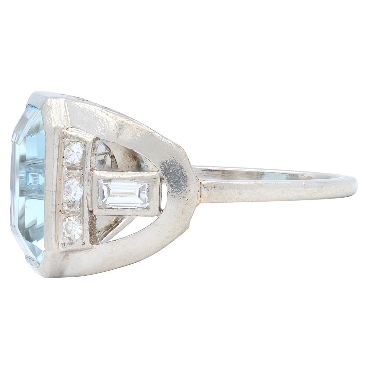 Art Deco 4.95 CTW Aquamarine Diamond Platinum Vintage Buckle Ring