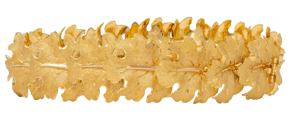 Buccellati 1970's 18 Karat Yellow Gold Vintage Maple Leaf Link Bracelet