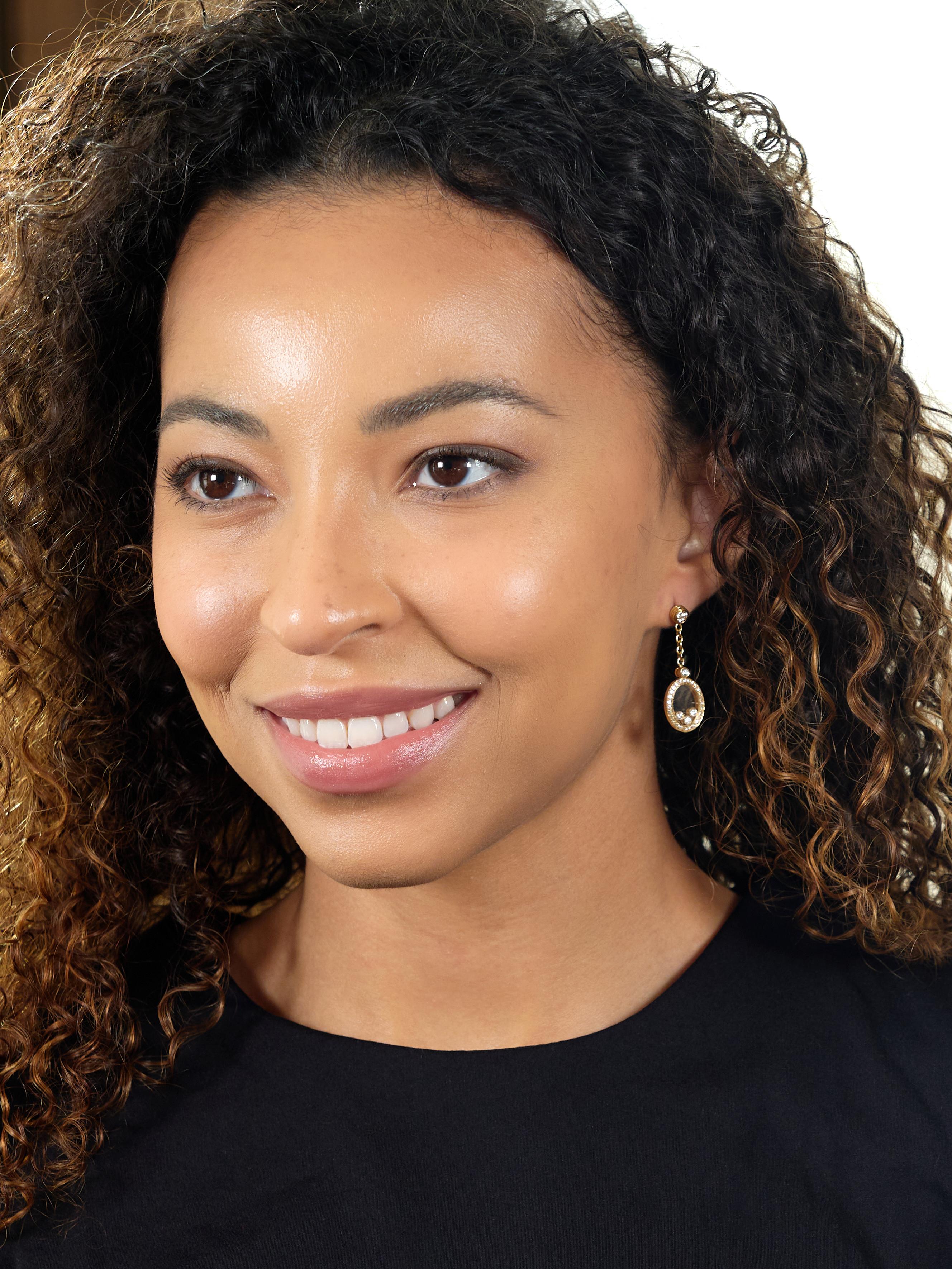 Chopard 2000 1.00 CTW Diamond 18 Karat Yellow Gold Happy Diamonds Drop Earrings