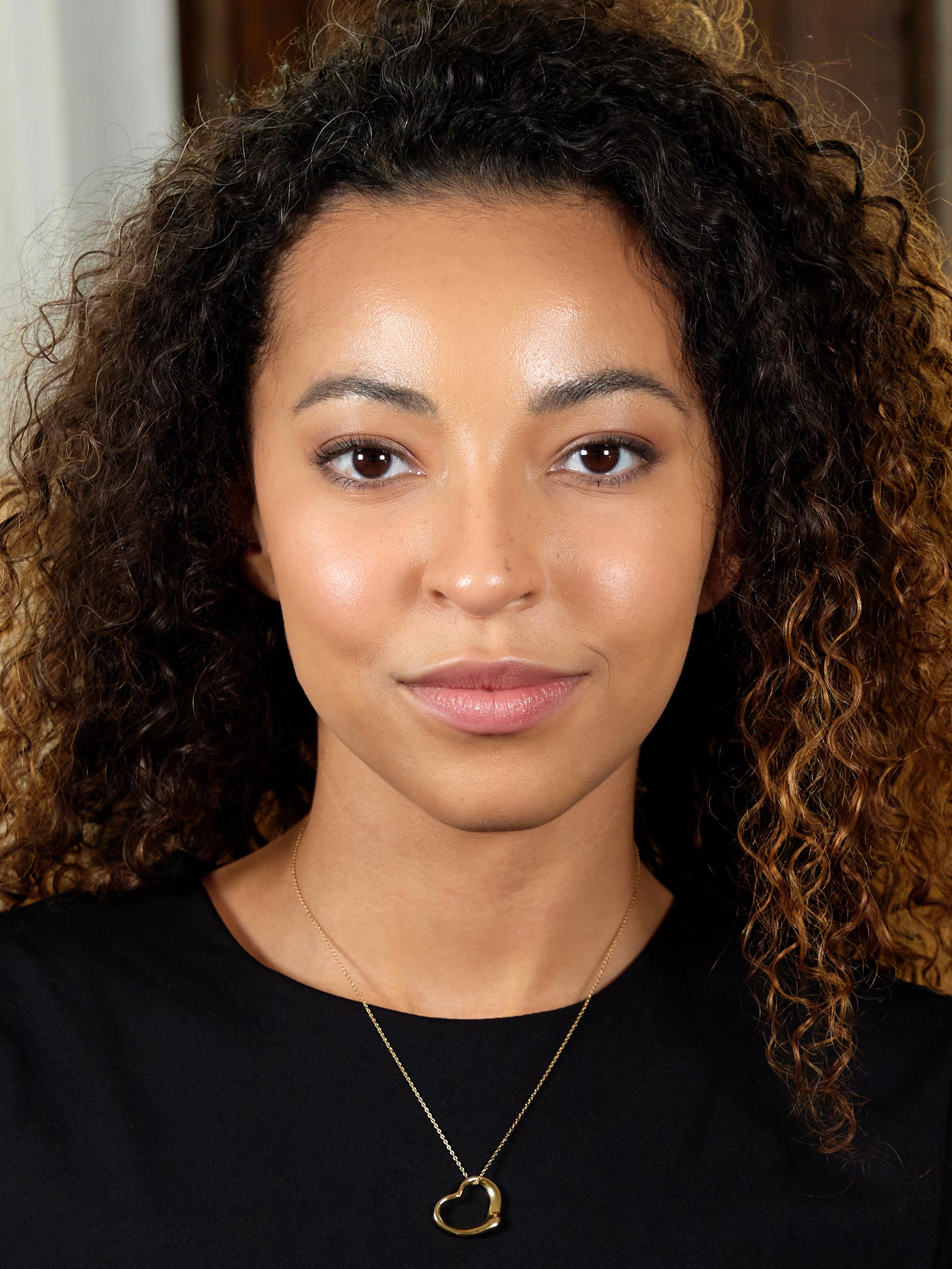 Elsa Peretti Tiffany & Co. 18 Karat Yellow Gold Open Heart Pendant Necklace