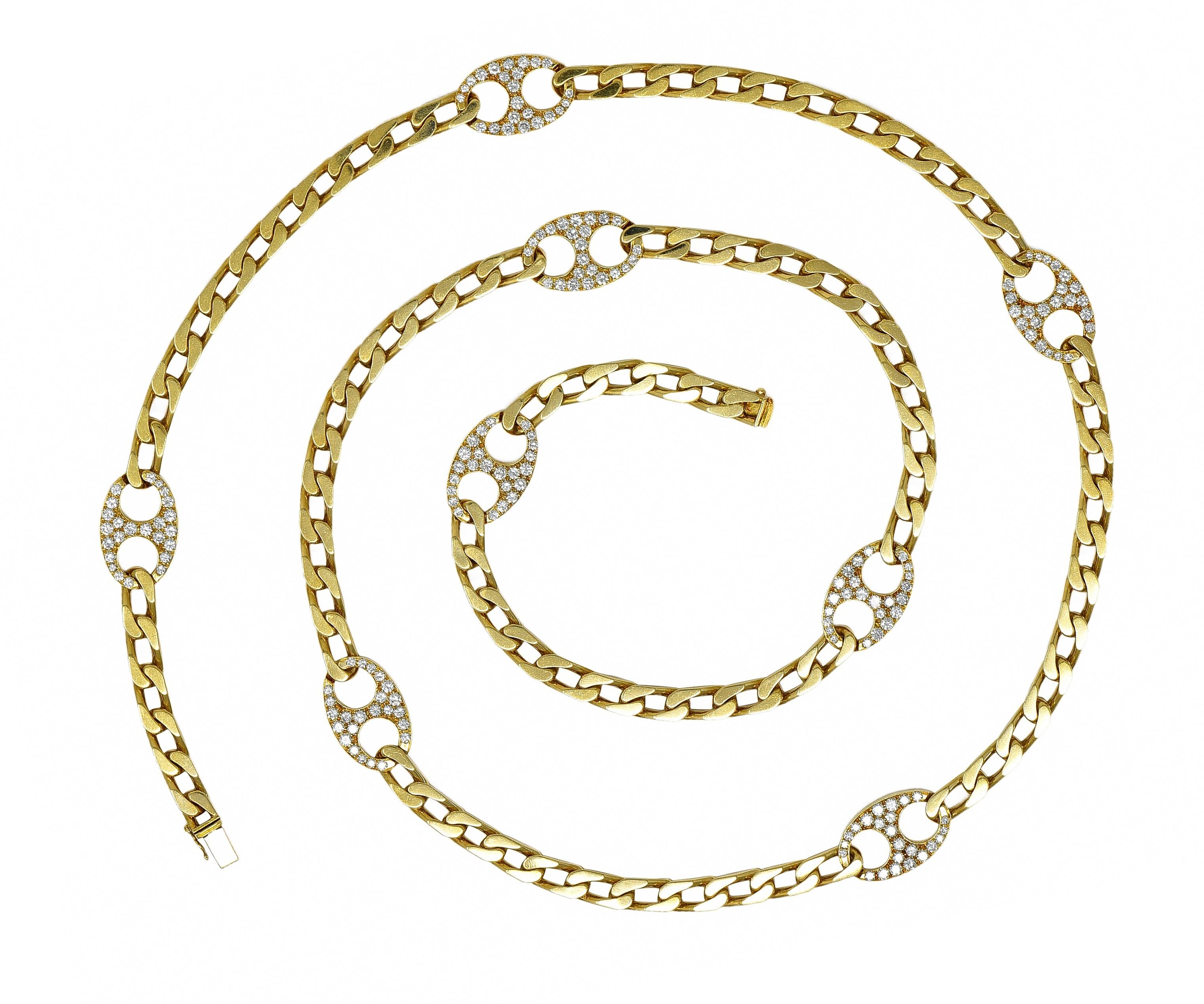 Bulgari 1980's Diamond 18 Karat Yellow Gold Vintage Mariner Link Chain Necklace
