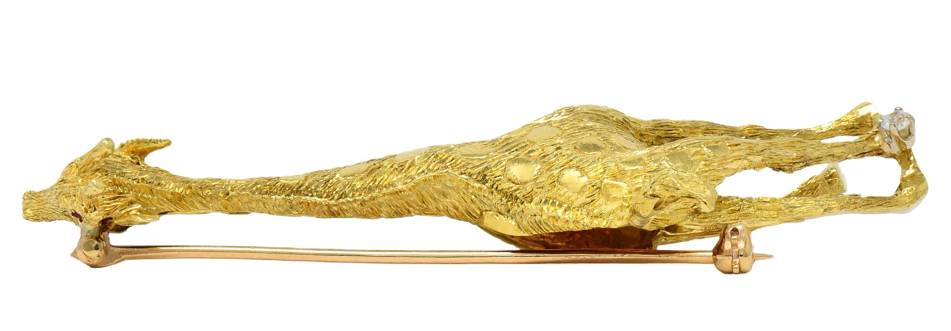 1960's Ruby Diamond 18 Karat Yellow Gold Vintage Giraffe Brooch