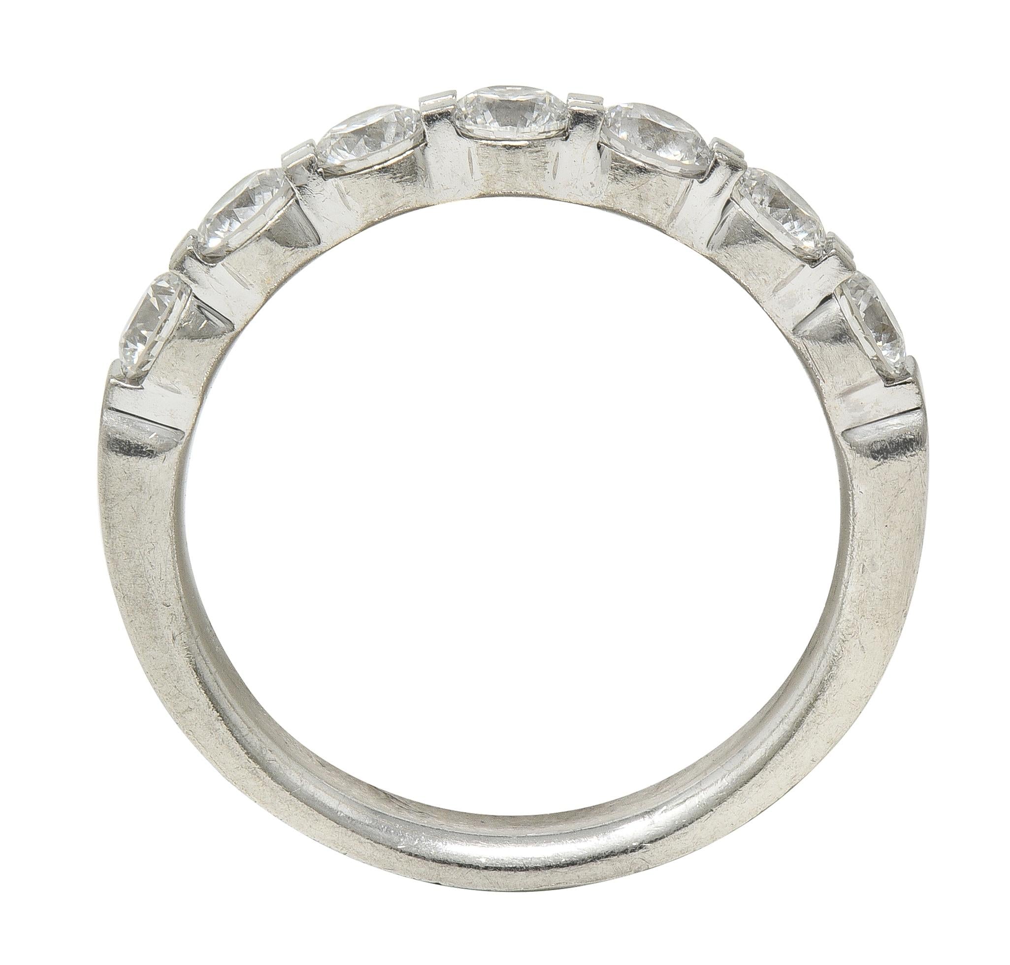 Contemporary 1.05 CTW Round Brilliant Cut Diamond Platinum Wedding Band Ring