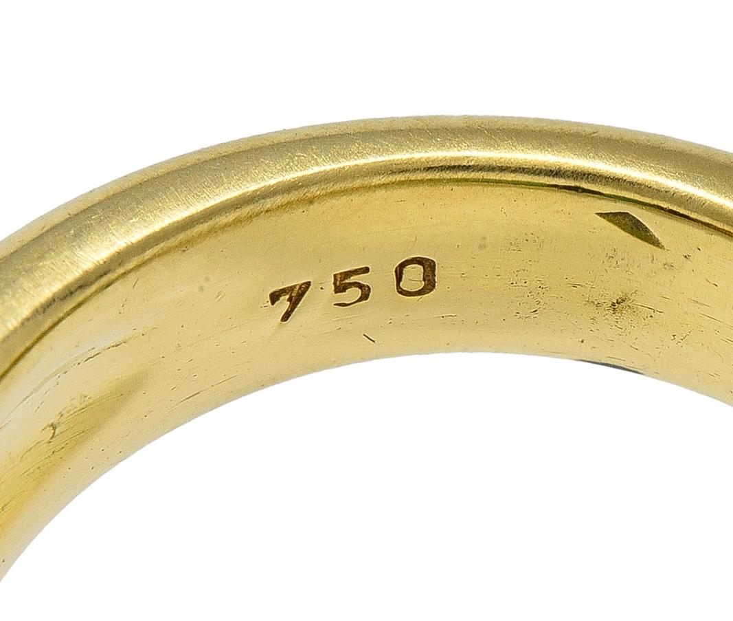 1980's Chrysoprase 18 Karat Yellow Gold Vintage Gemstone Ring