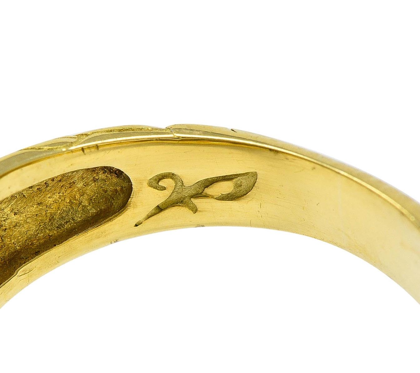SeidenGang 2000's Chalcedony Diamond 18 Karat Gold Scrolling Foliate Ring