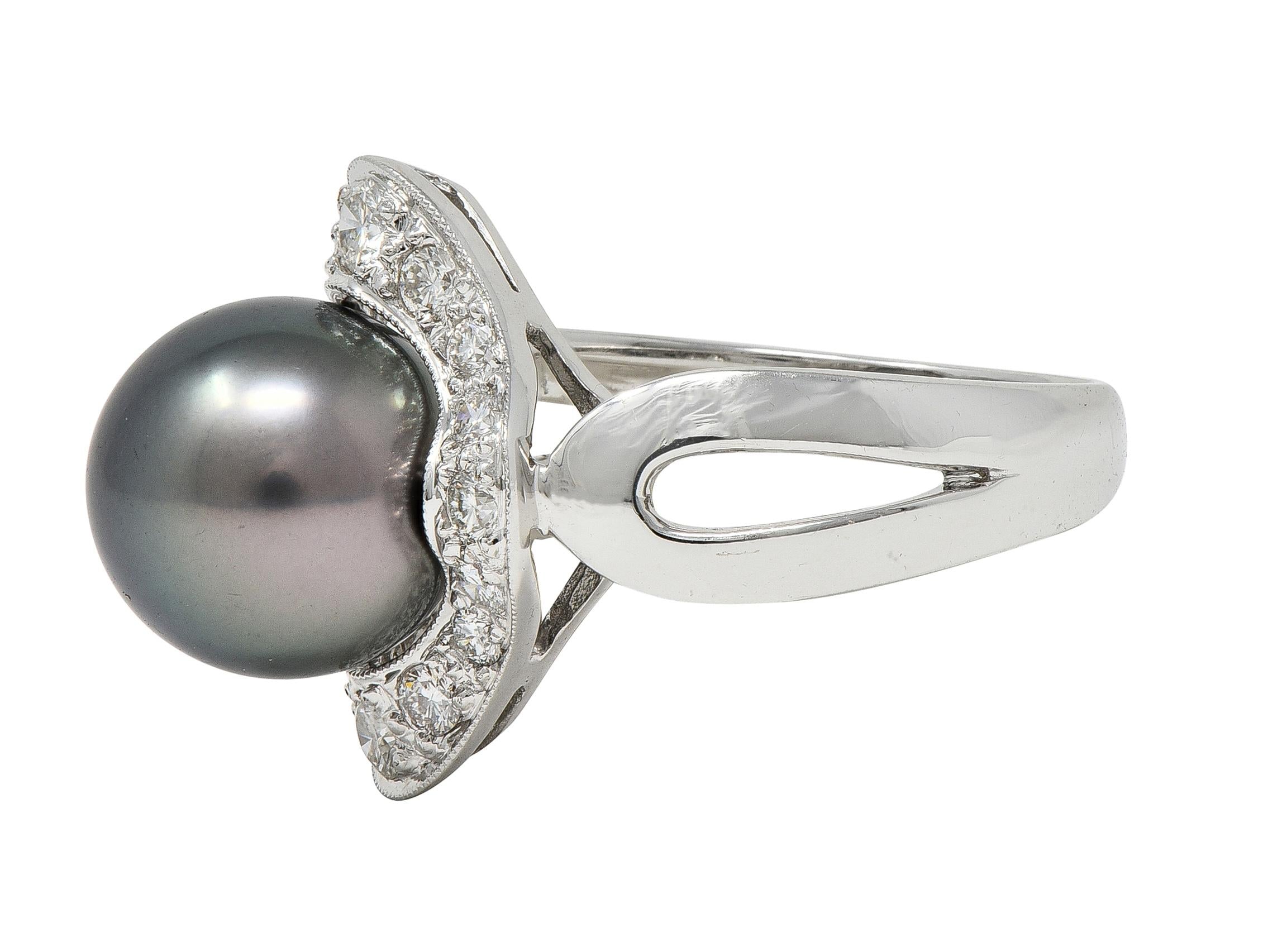 Contemporary Diamond Black Tahitian Pearl 18 Karat White Gold Halo Ring