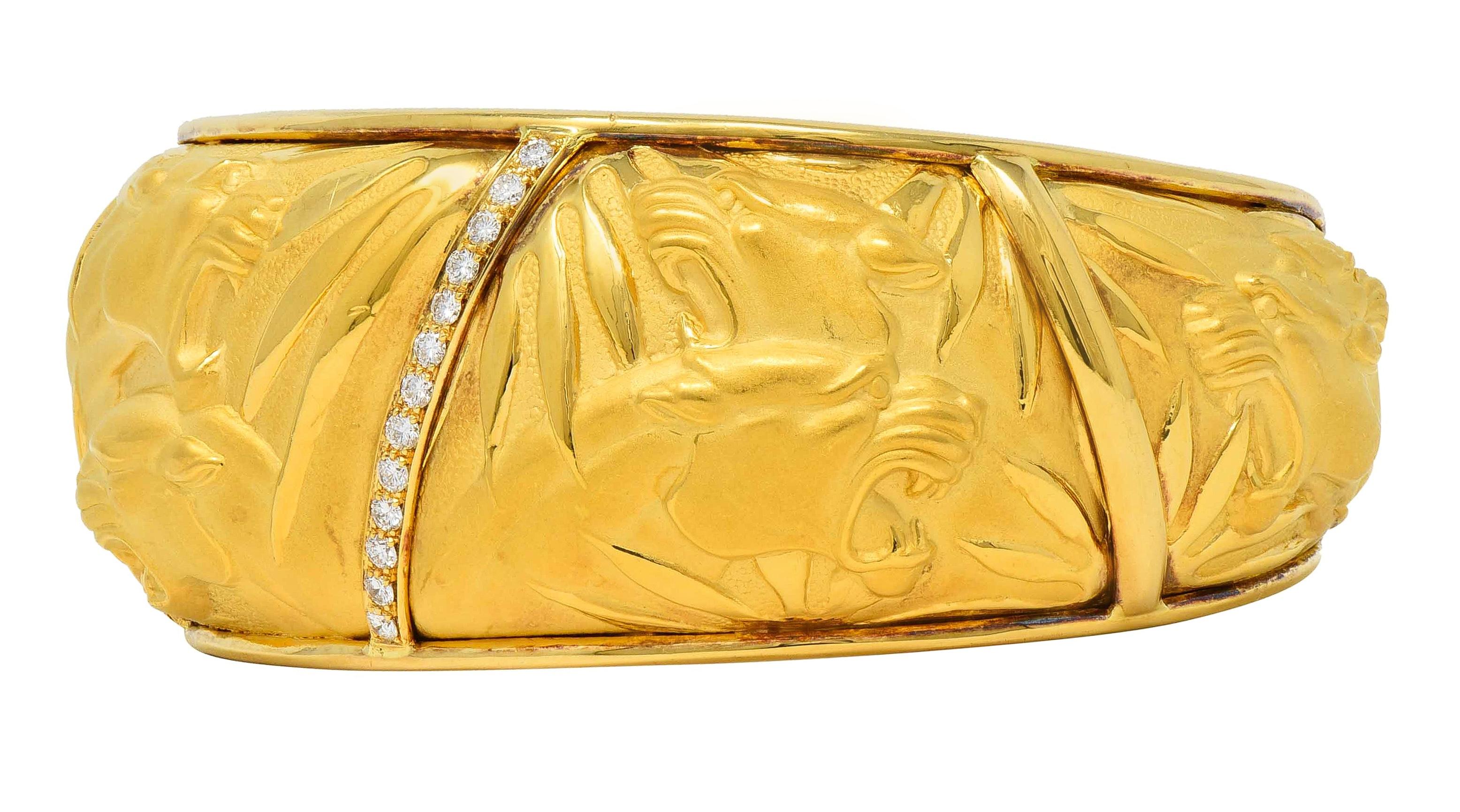 Carrera y Carrera 1990's Diamond 18K Gold Vintage Panther Cuff Bracelet