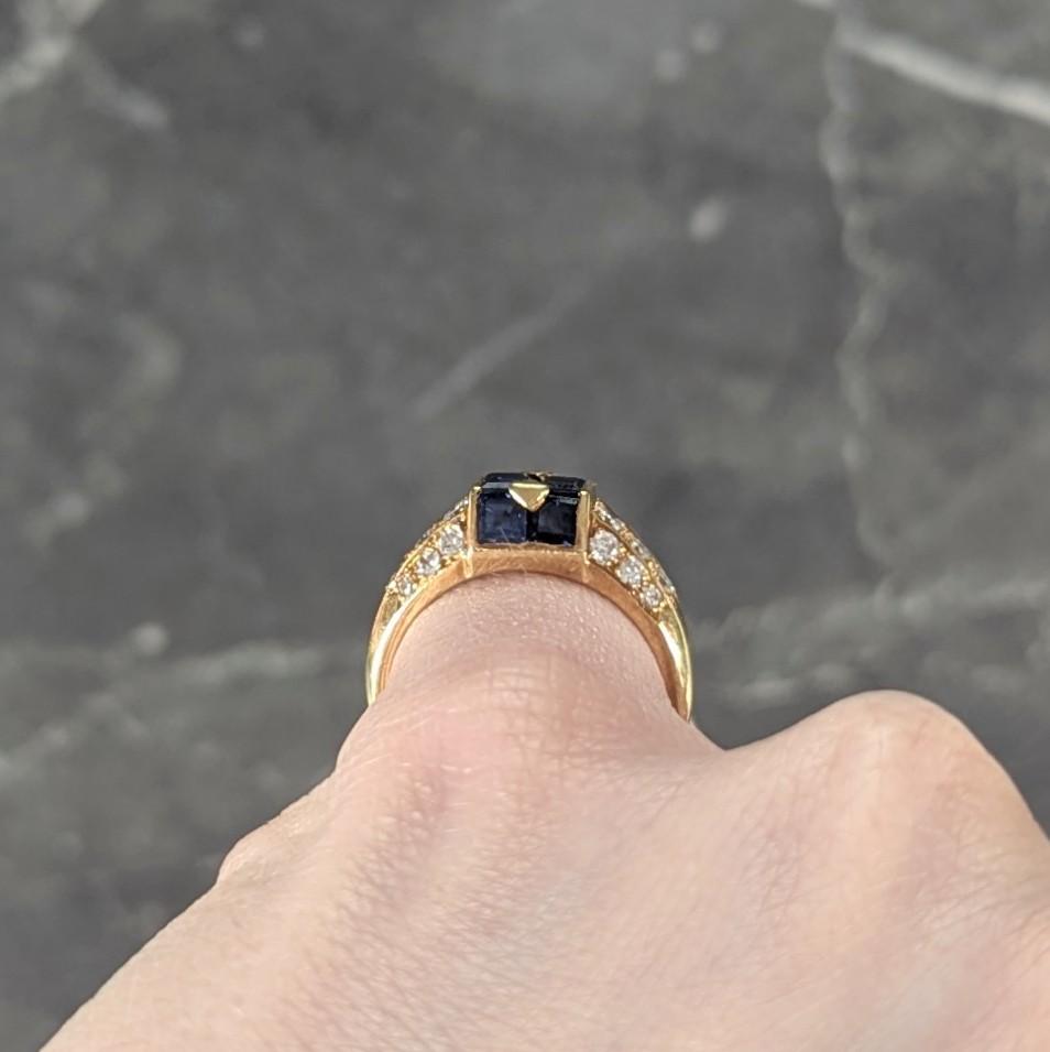 French 1960s 1.80 CTW Sapphire Diamond 18 Karat Yellow Gold Vintage Band Ring
