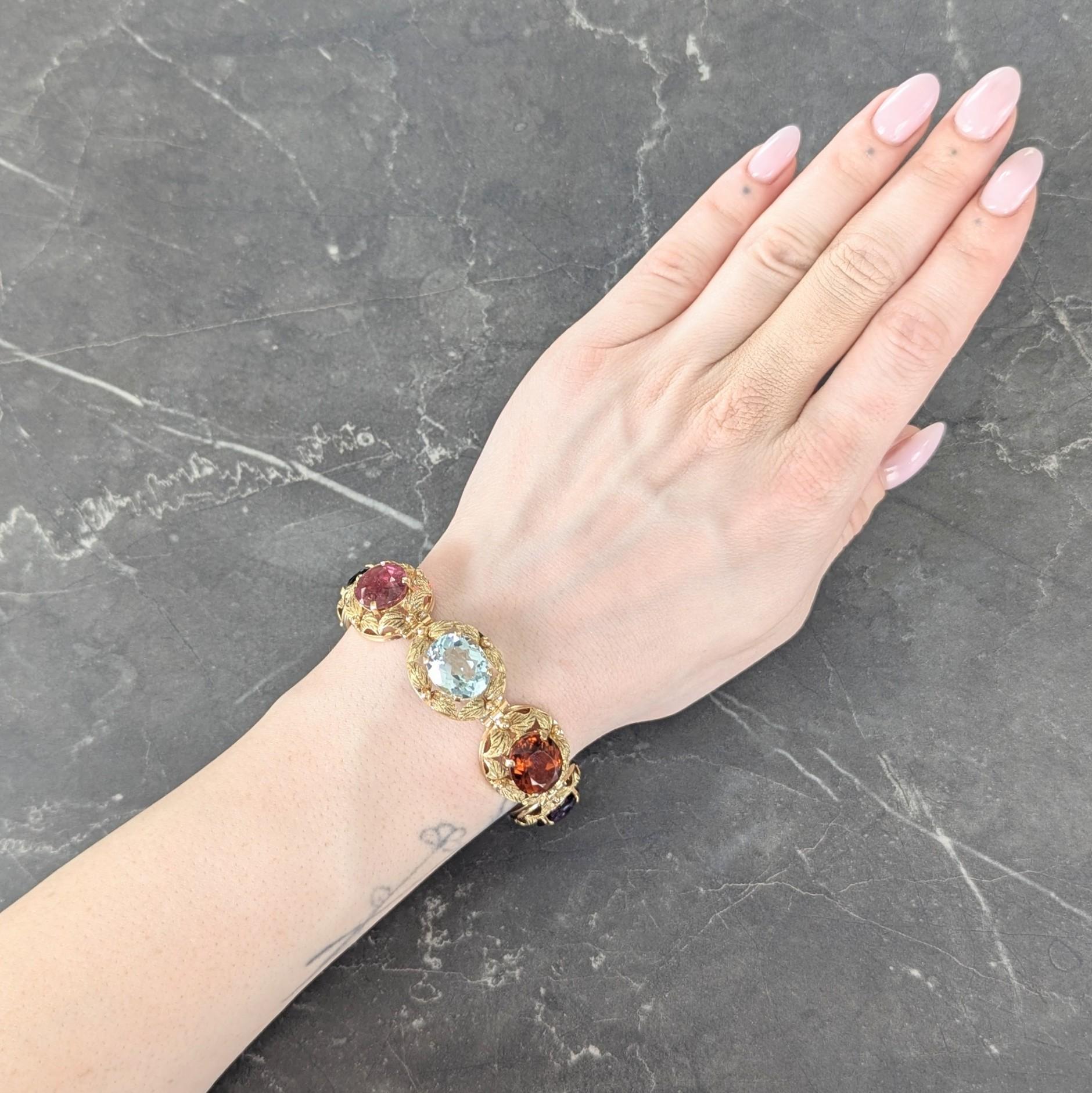 H. Stern 1950's Multi-Gem 18K Yellow Gold Vintage Floral Foliate Link Bracelet