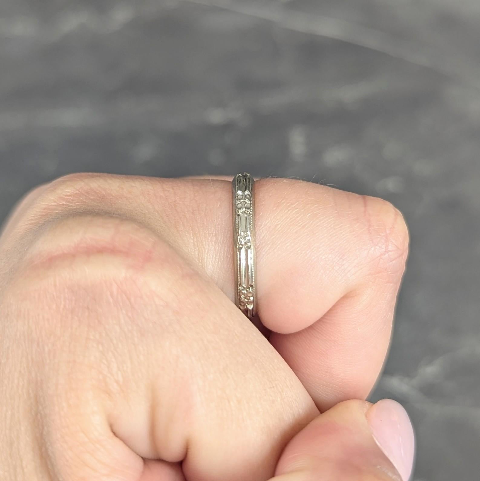Belais Art Deco 18 Karat White Gold Vintage Orange Blossom Wedding Band Ring