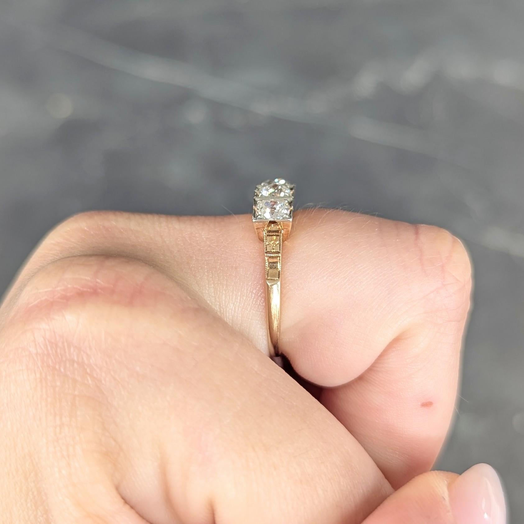 Retro 0.75 CTW Old Mine Platinum 14 Karat Yellow Gold Vintage Three Stone Ring