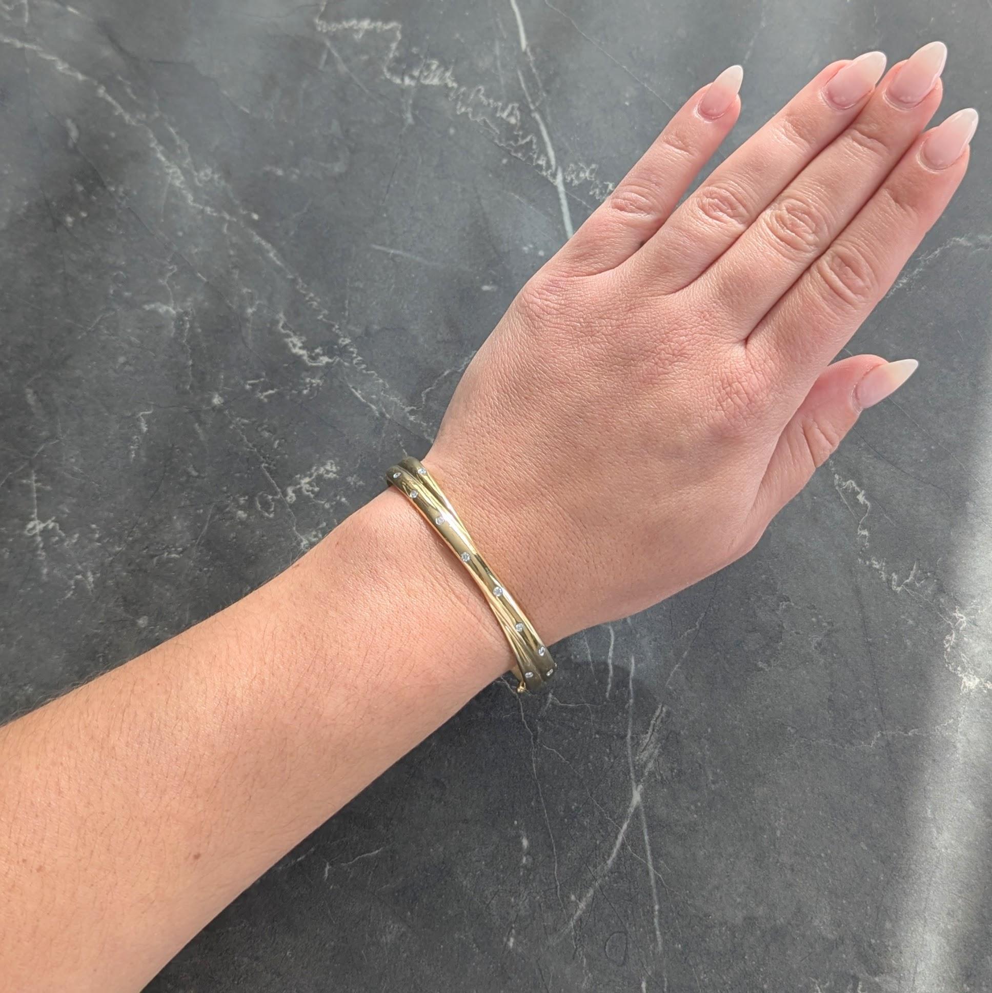 Tiffany & Co. 1990's Diamond 18 Karat Yellow Gold Vintage Etoile Bangle Bracelet