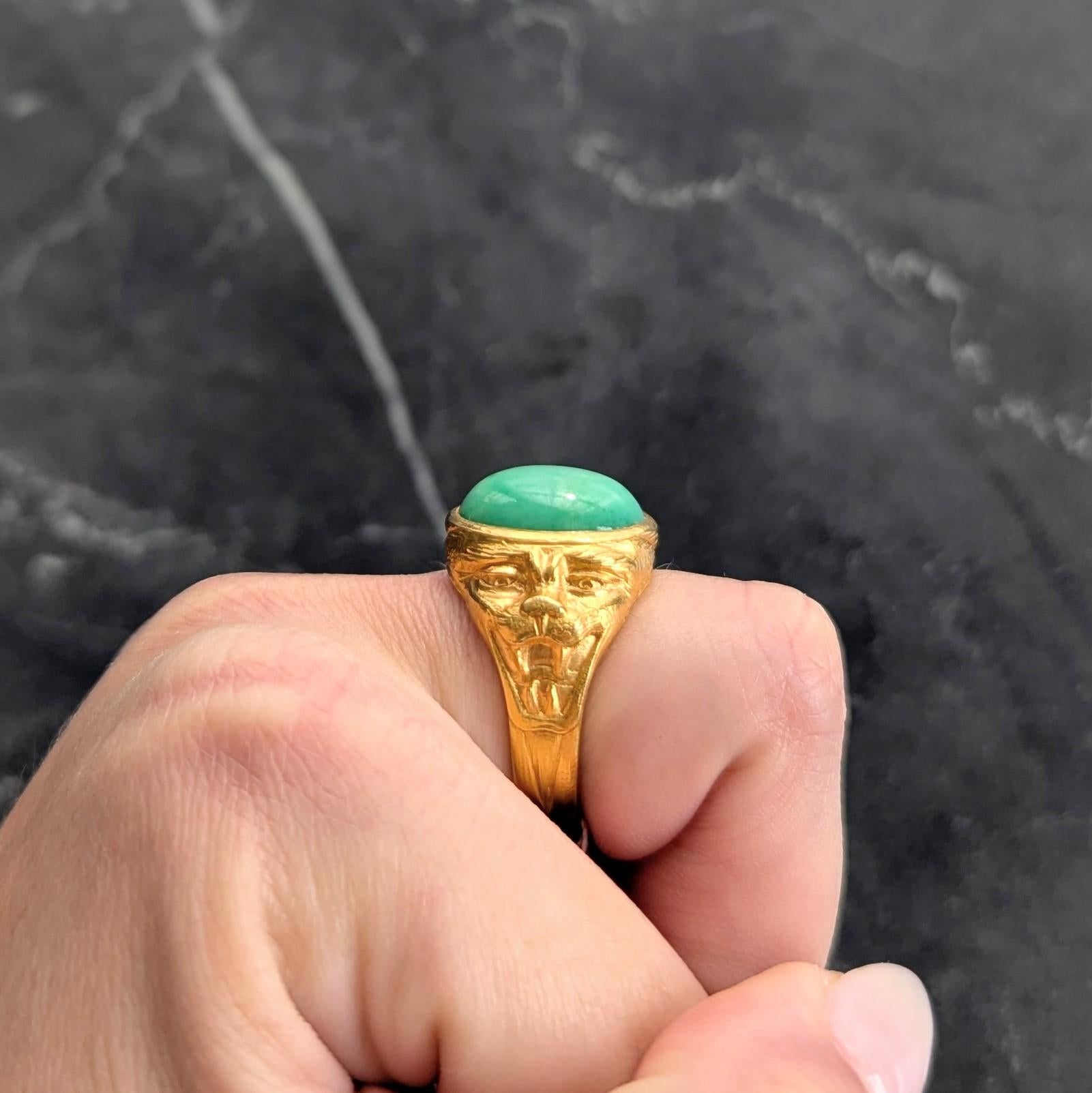Art Nouveau Jade 18 Karat Yellow Gold Antique Unisex Cat Ring
