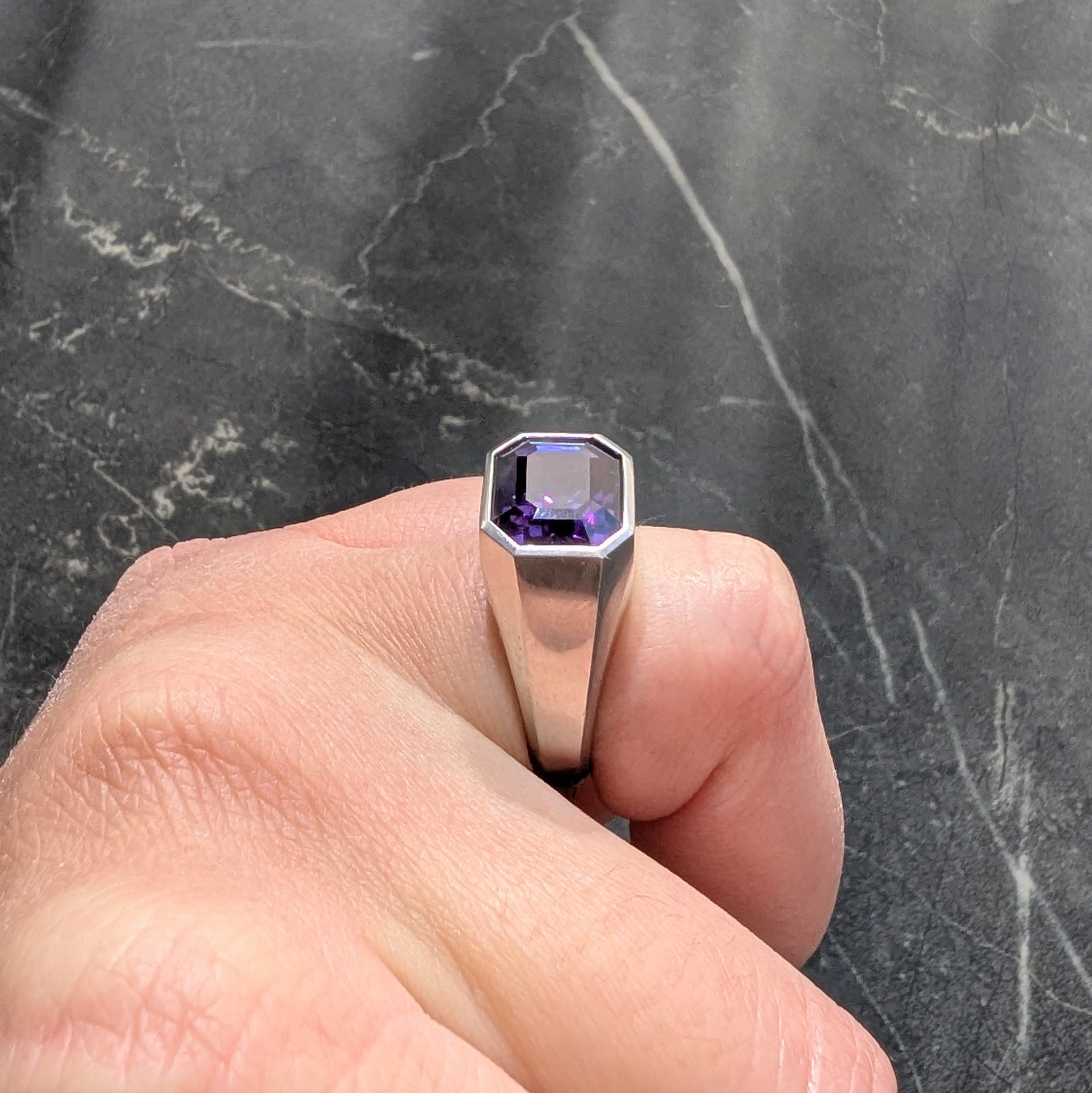 Cartier Art Deco 7.83 CTW No Heat Ceylon Purple Sapphire Platinum Unisex Signet Ring