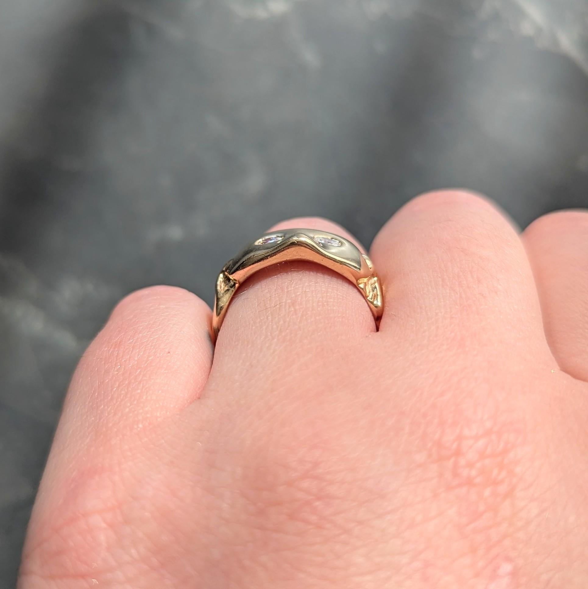 Vintage 14 Karat Yellow Gold Diamond Masquerade Mask Ribbon Ring