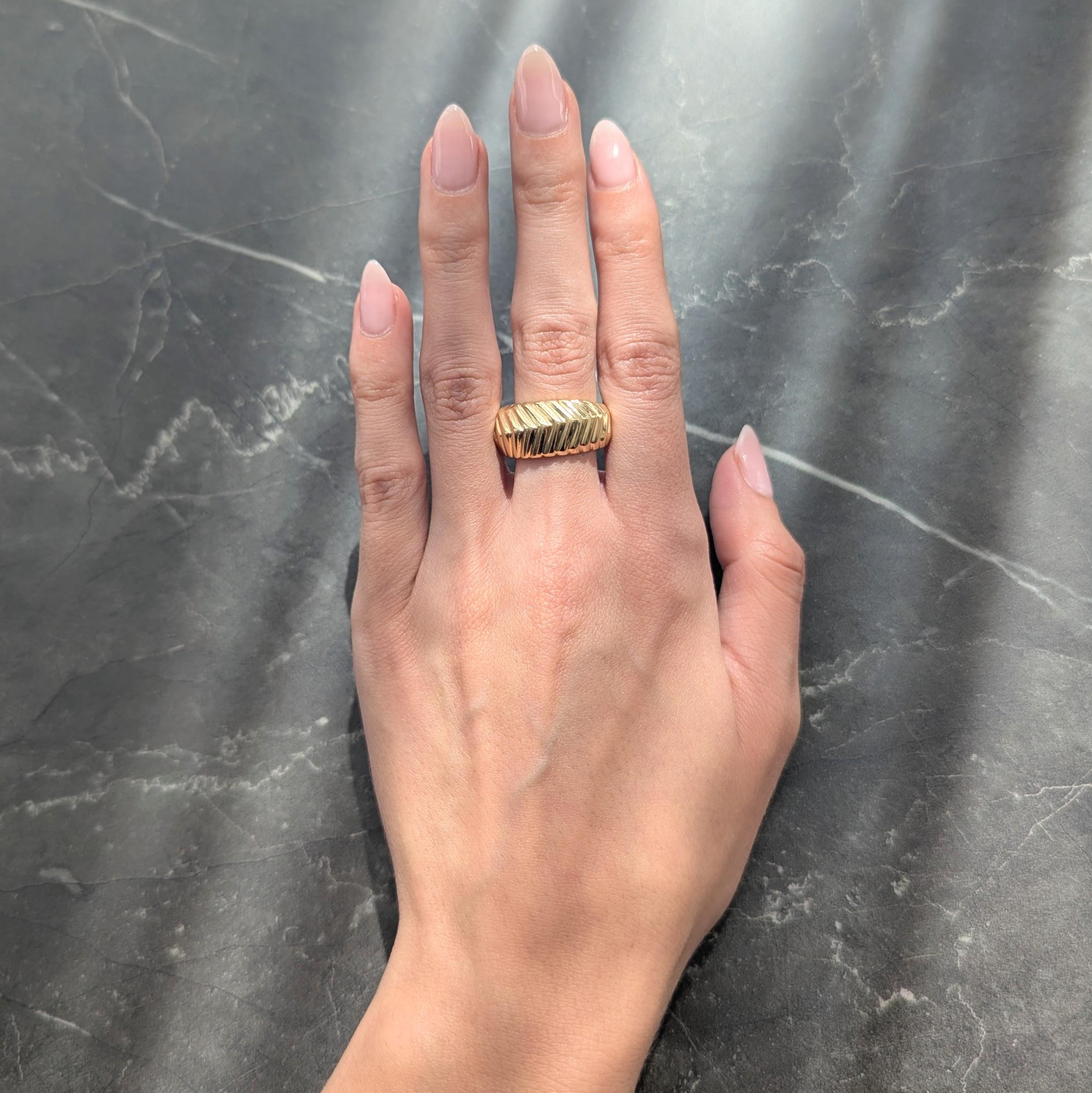 Tiffany & Co. 1998 18 Karat Yellow Gold Vintage Cordis Chevron Band Ring