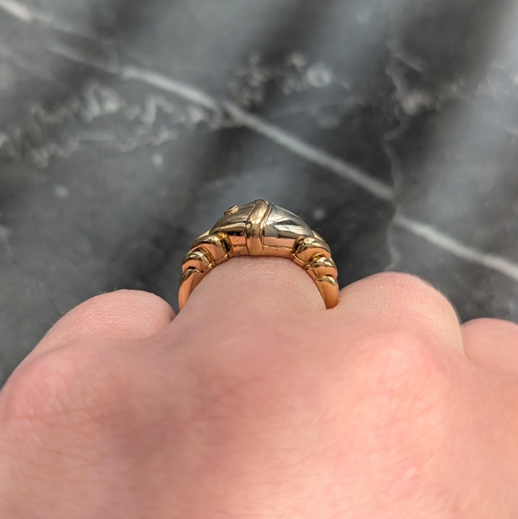 Bulgari 1990's Ruby 18 Karat Two-Tone Gold Naturalia Fish Ring