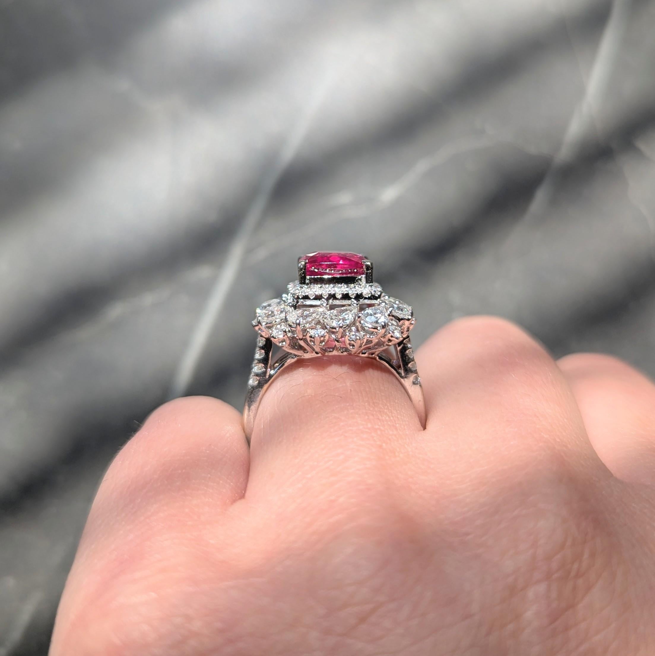 Contemporary No Heat Red Pink Spinel Diamond 18 Karat White Gold Cluster Ring