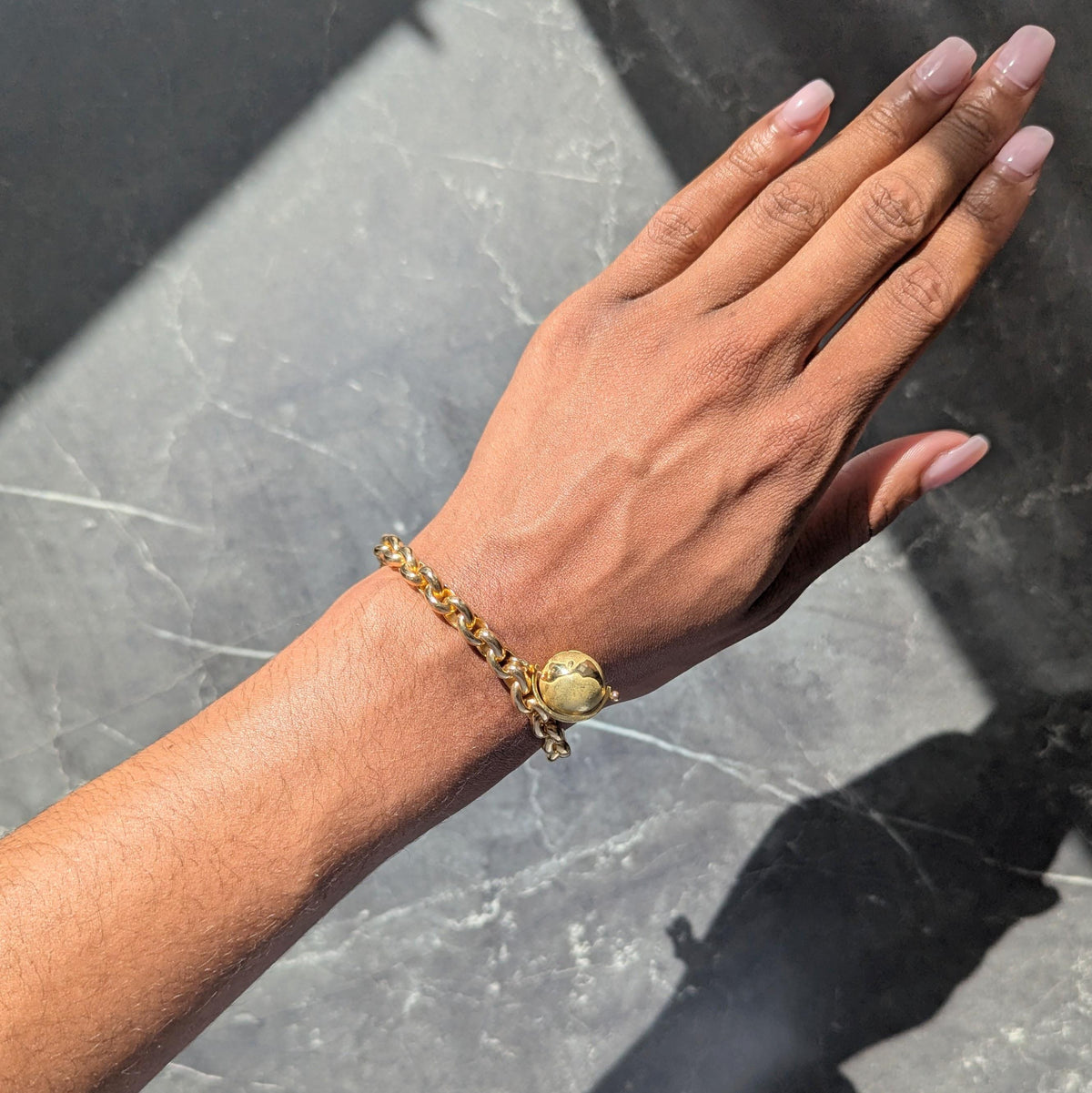 Van Cleef & Arpels French 1990's Globe Cable Link Charm Bracelet