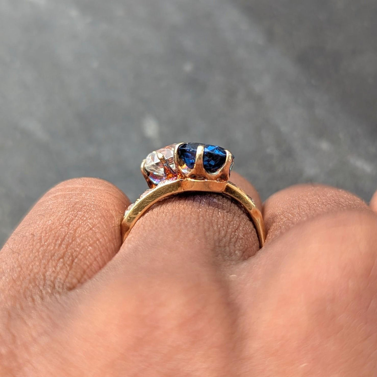 Tiffany & Co. No Heat Yogo Montana Sapphire Diamond 18K Antique Toi-Et-Moi Ring