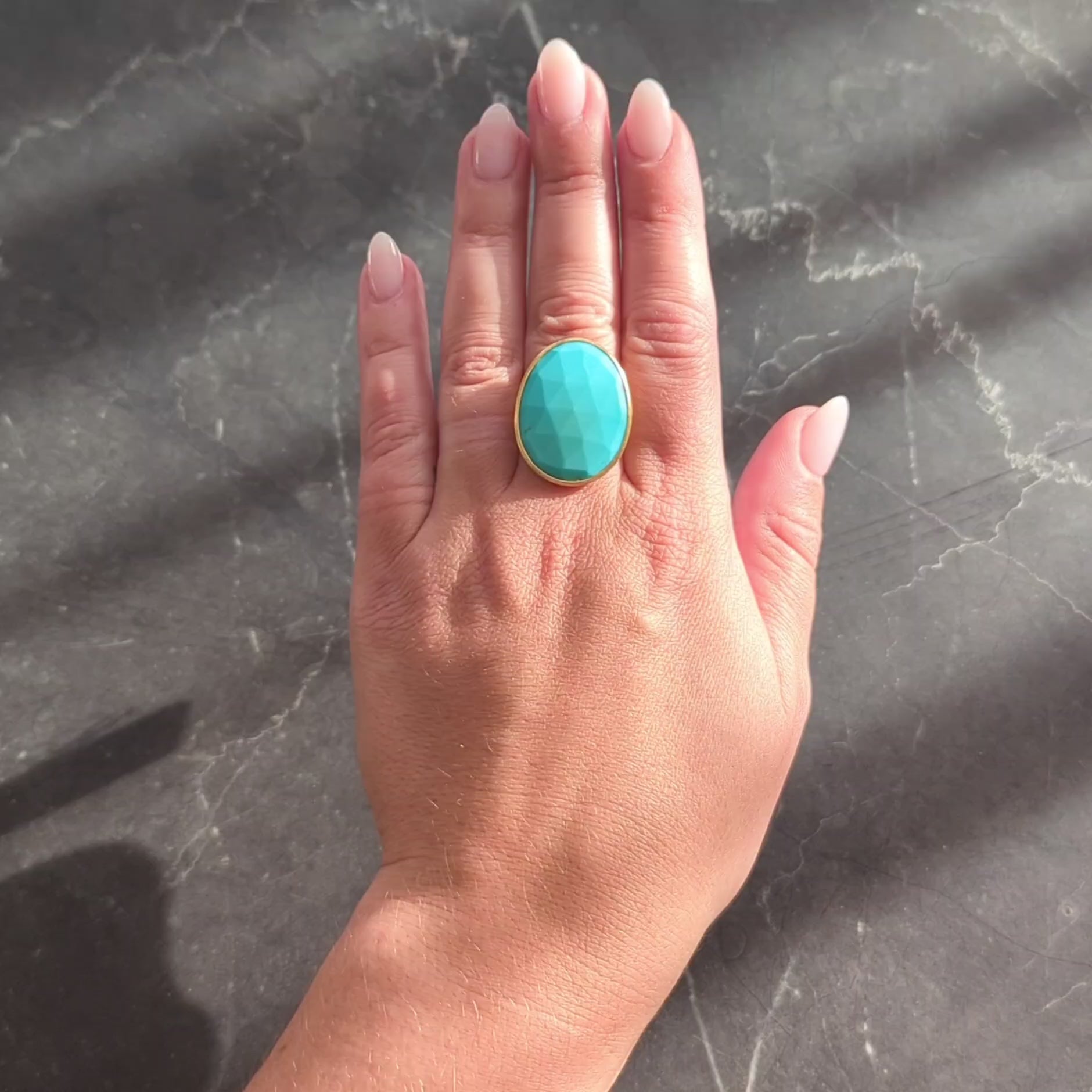 Marco Bicego Contemporary Turquoise 18 Karat Yellow Gold Lunaria Bezel Ring