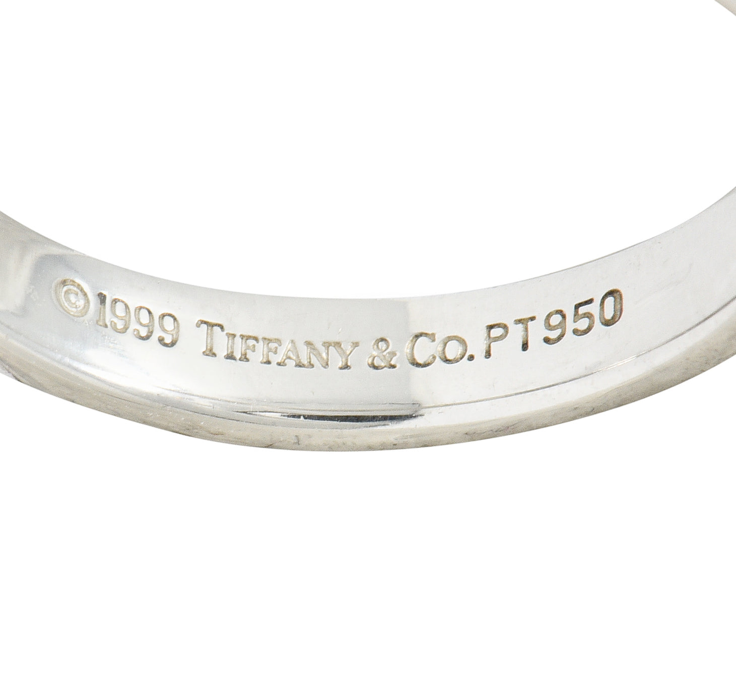 1990's Classic Tiffany & Co. Platinum 3MM Unisex Wedding Band Ring - Wilson's Estate Jewelry