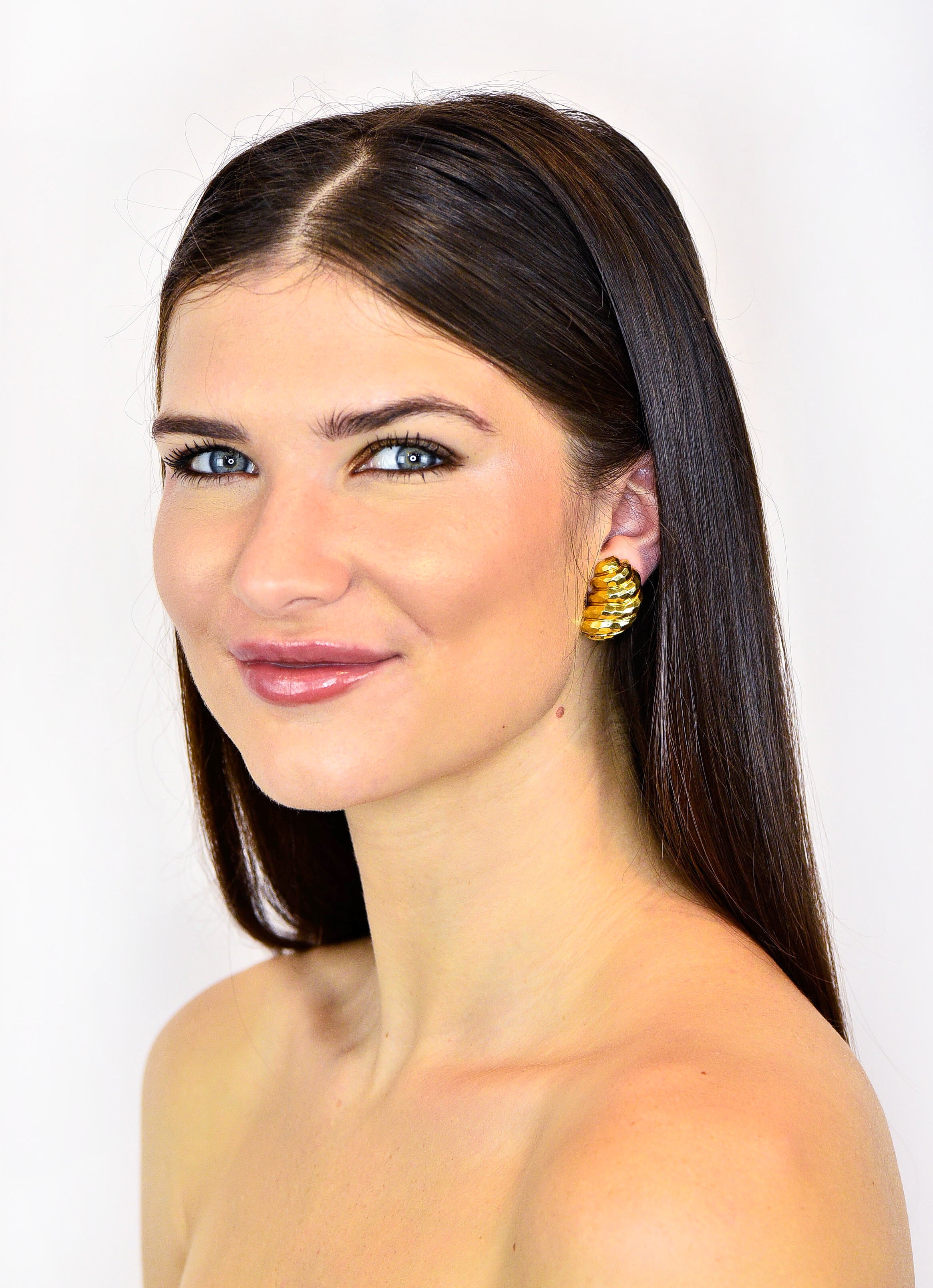 Henry Dunay Vintage 18 Karat Gold Hammered Ear-Clip Earrings Circa 1980Earrings - Wilson's Estate Jewelry