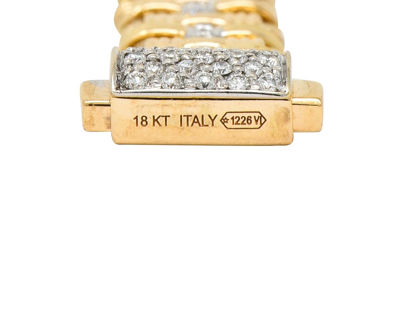 Roberto Coin Diamond 18 Karat Gold Appassionata Woven Link Bracelet - Wilson's Estate Jewelry