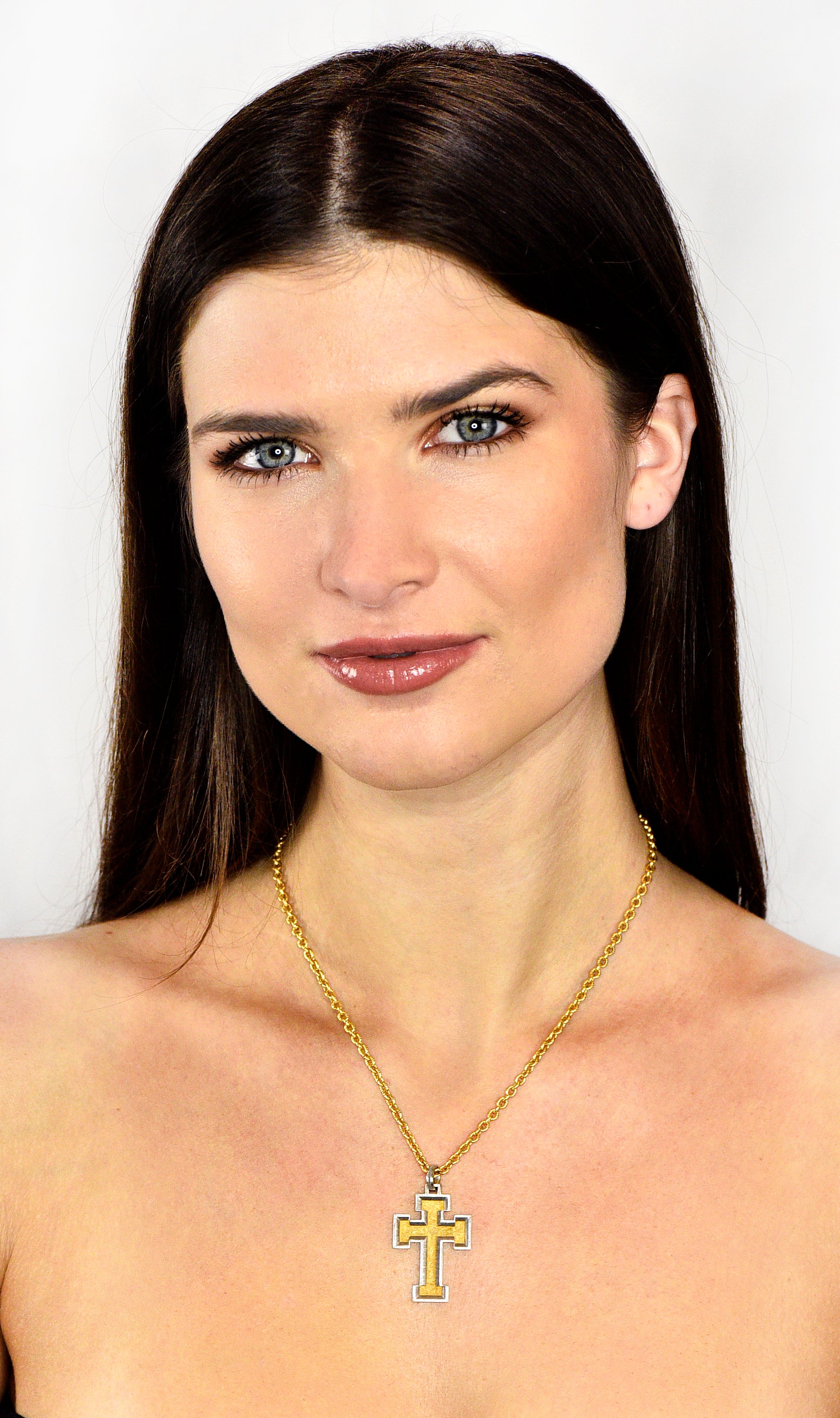 Buccellati Vintage Italian Platinum 18 Karat Gold Cross Pendant NecklaceNecklace - Wilson's Estate Jewelry