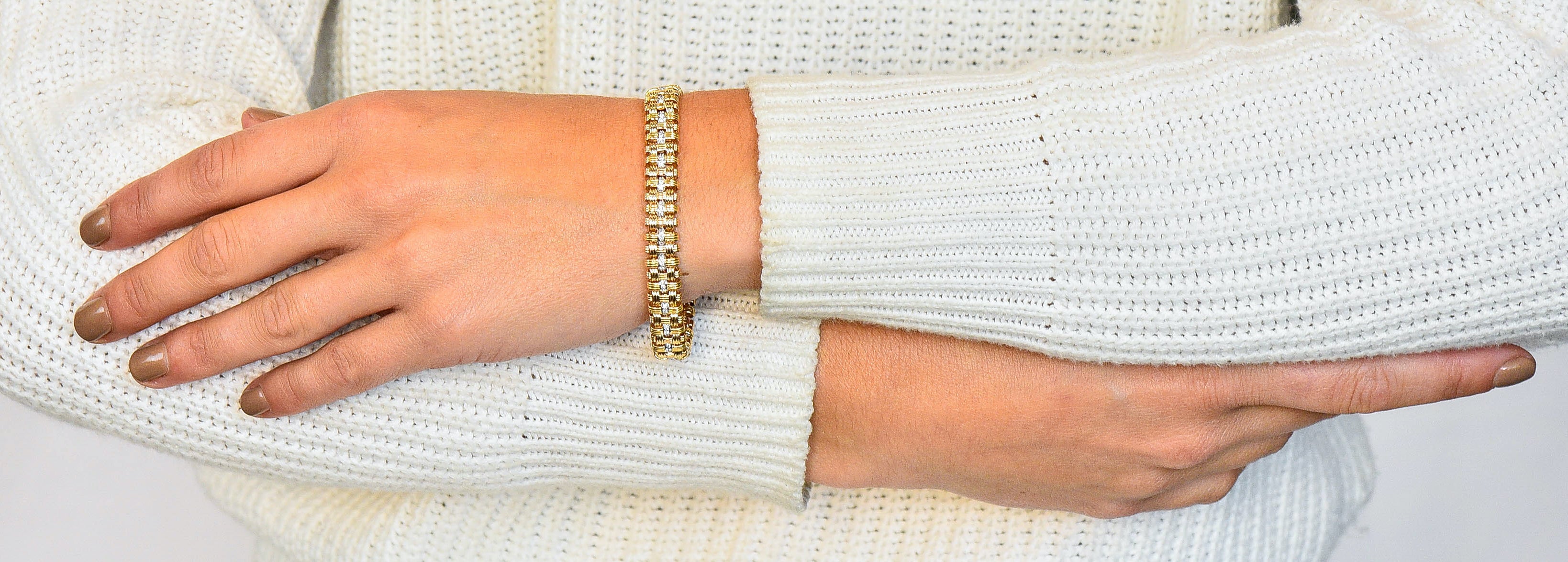 Roberto Coin Diamond 18 Karat Gold Appassionata Woven Link Braceletbracelet - Wilson's Estate Jewelry