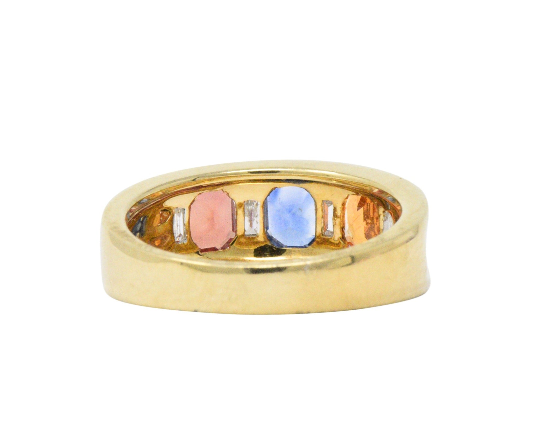 Contemporary 1.80 CTW Tri-Color Sapphire Diamond 18 Karat Gold Unisex Ring Wilson's Estate Jewelry