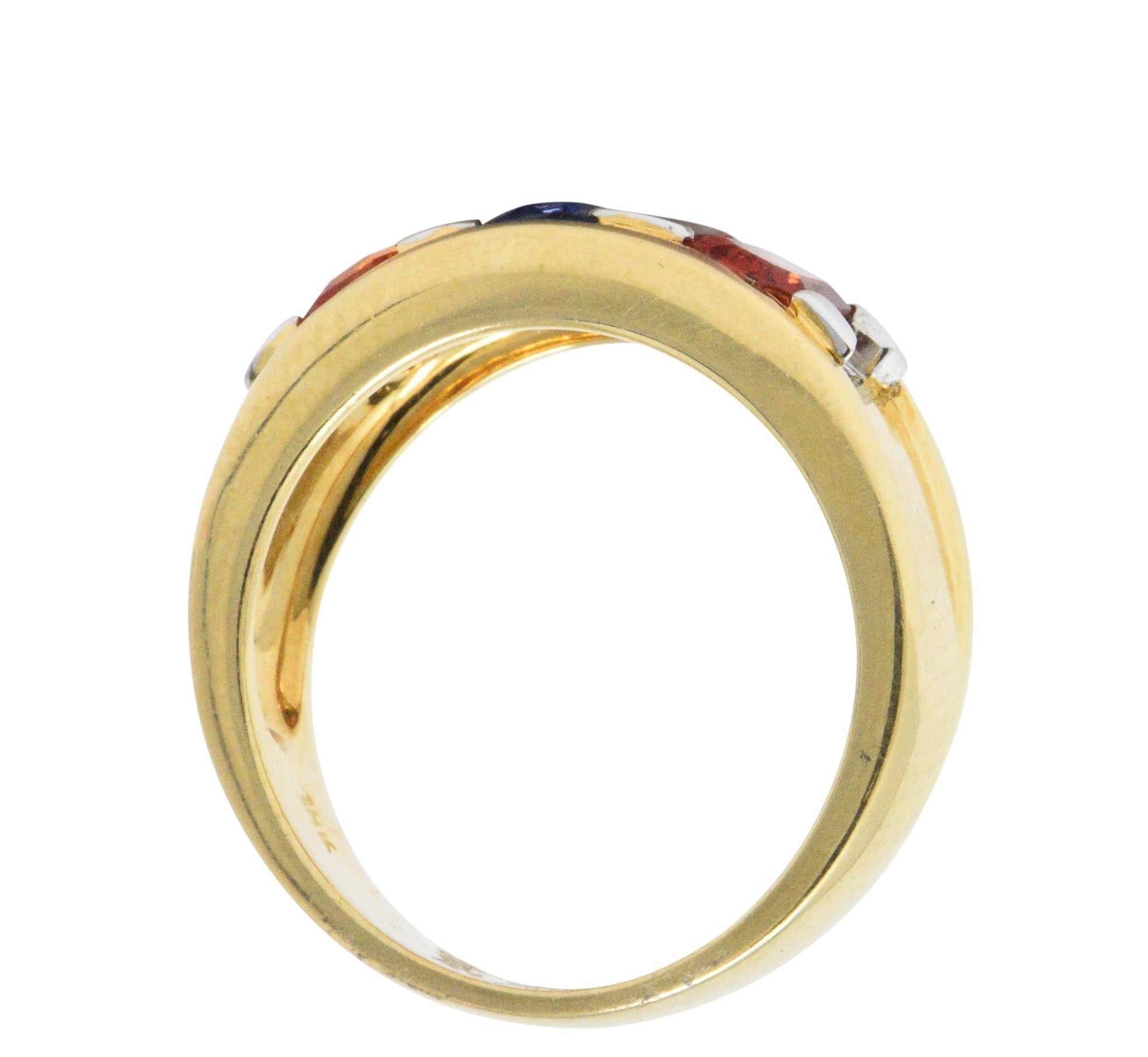 Contemporary 1.80 CTW Tri-Color Sapphire Diamond 18 Karat Gold Unisex Ring Wilson's Estate Jewelry