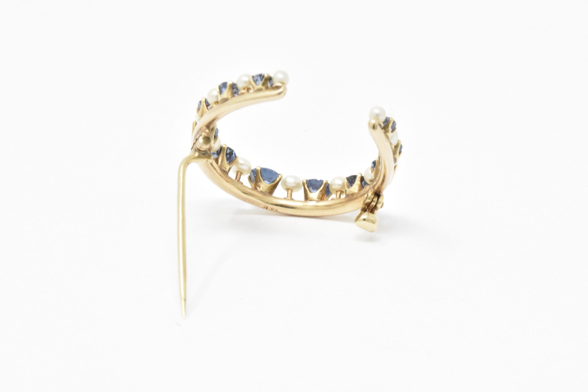 Victorian Montana Sapphire and Natural Pearl 14K Yellow Gold Horseshoe Pin Brooch Wilson's Estate Jewelry