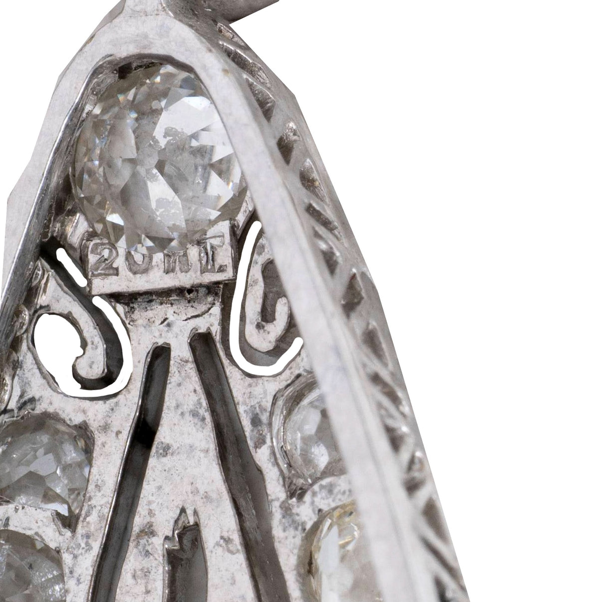 Marcus & Co. Art Deco 3.60 CTW Diamond 20 Karat White Gold Antique Foliate Pendant Station Necklace
